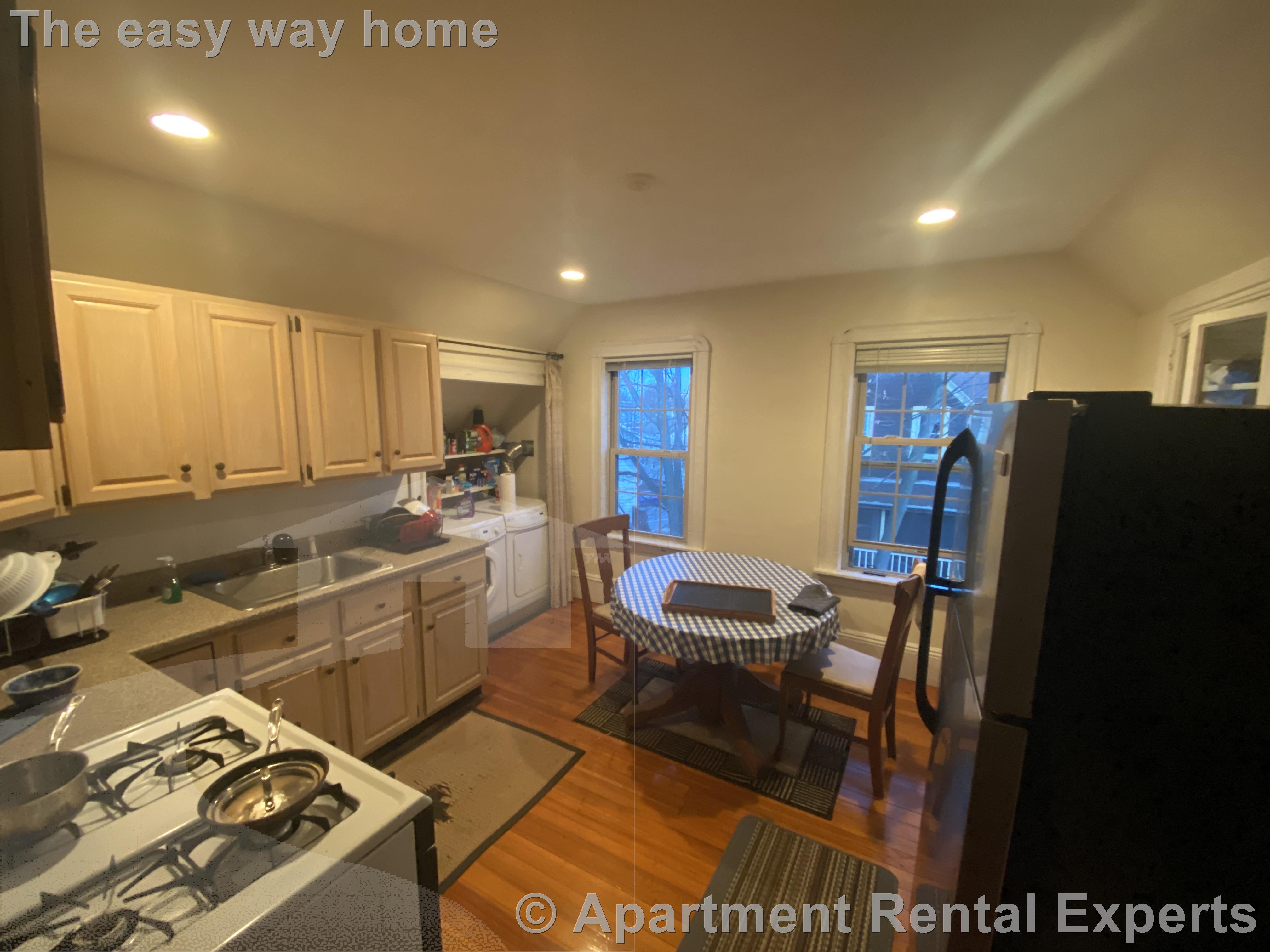 125 Highland Rd, Ball Square