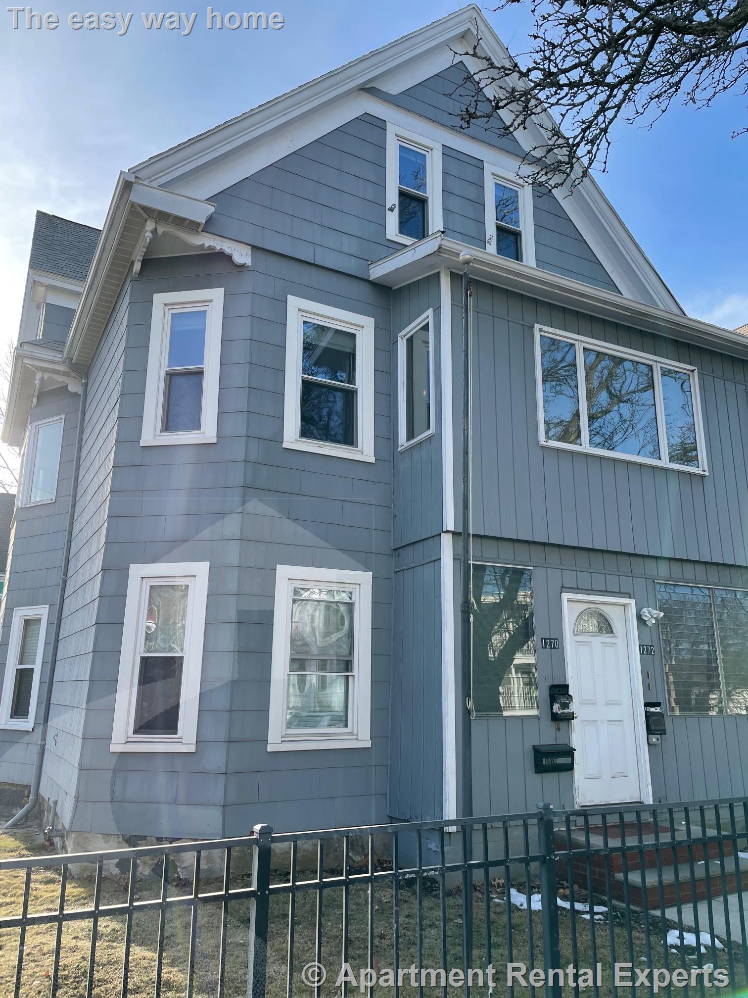 1272 Broadway, Teele Square