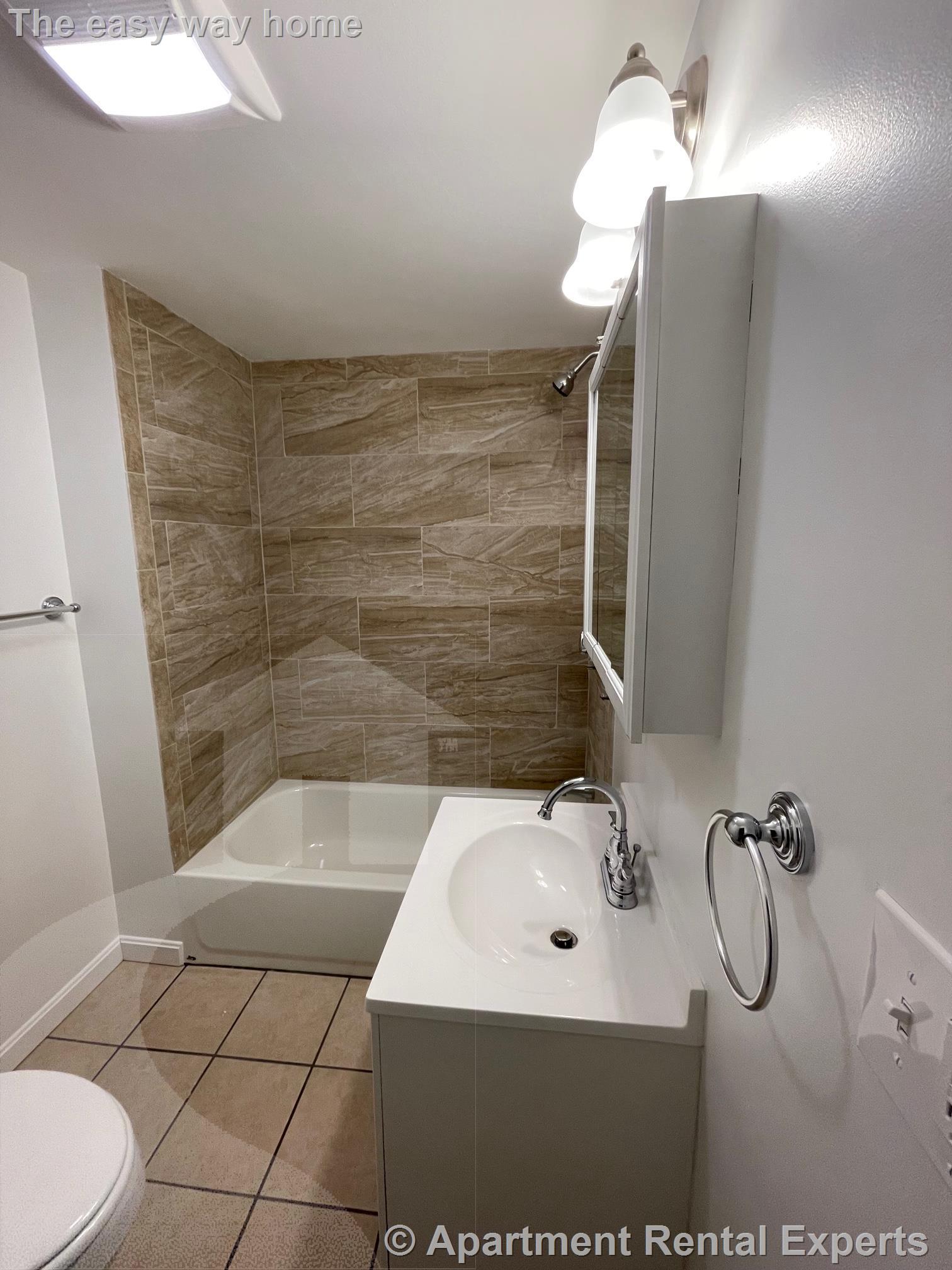 1272 Broadway, Teele Square