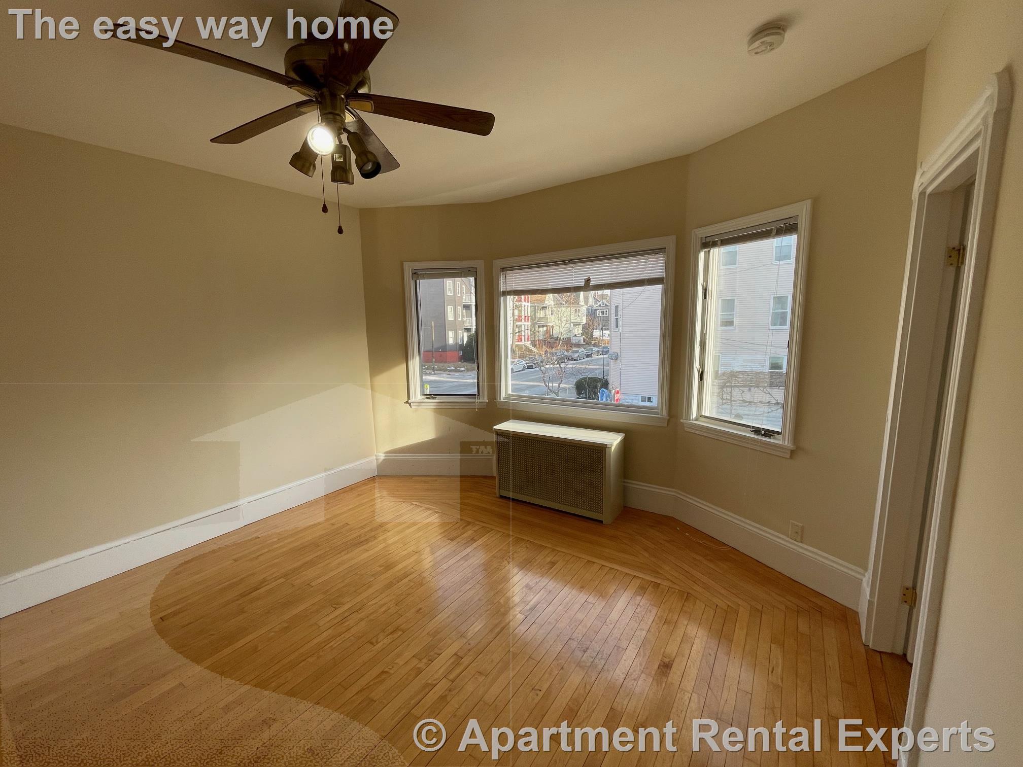 1272 Broadway, Teele Square