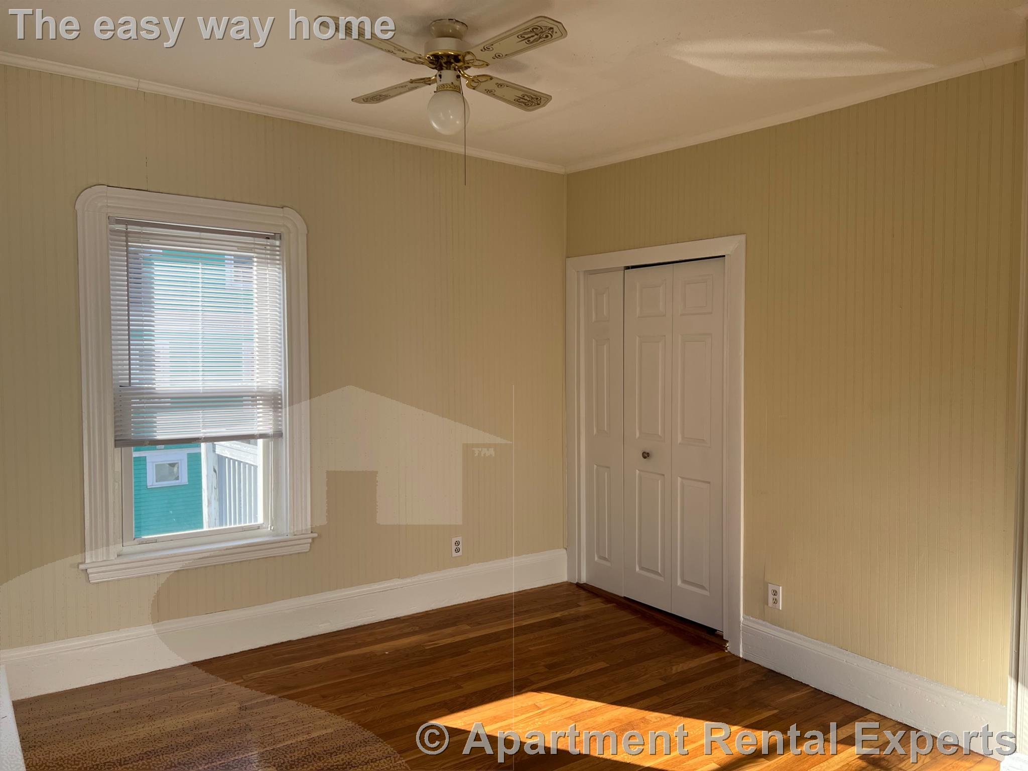 1270-1272 Broadway, Teele Square