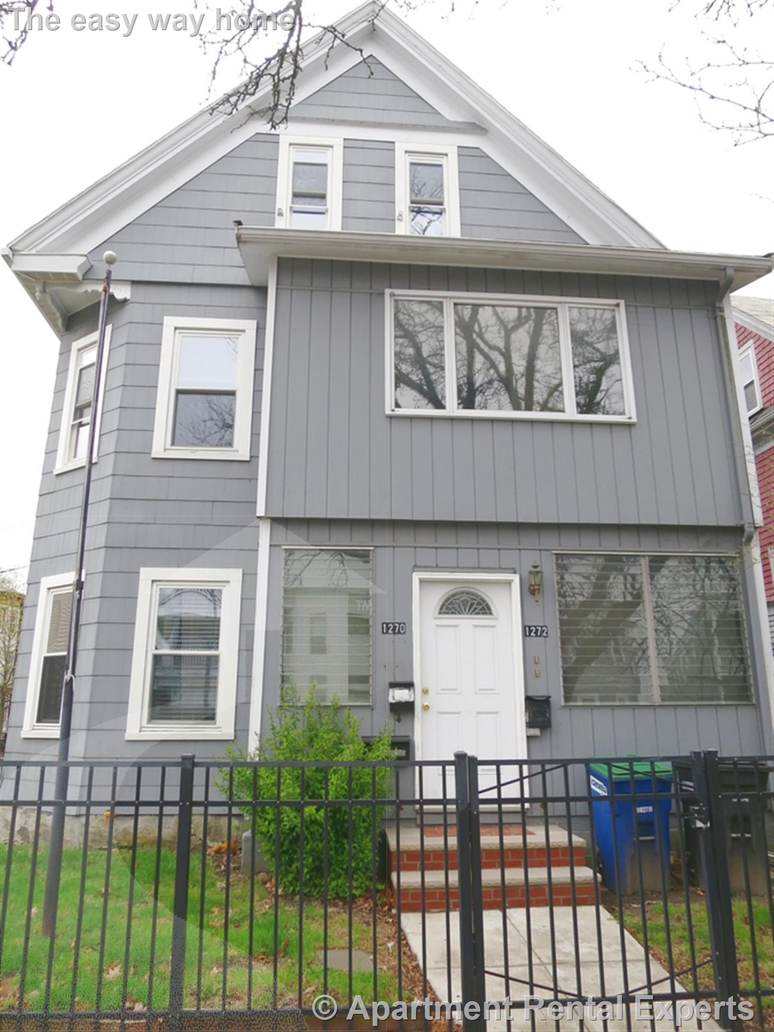 1270-1272 Broadway, Teele Square