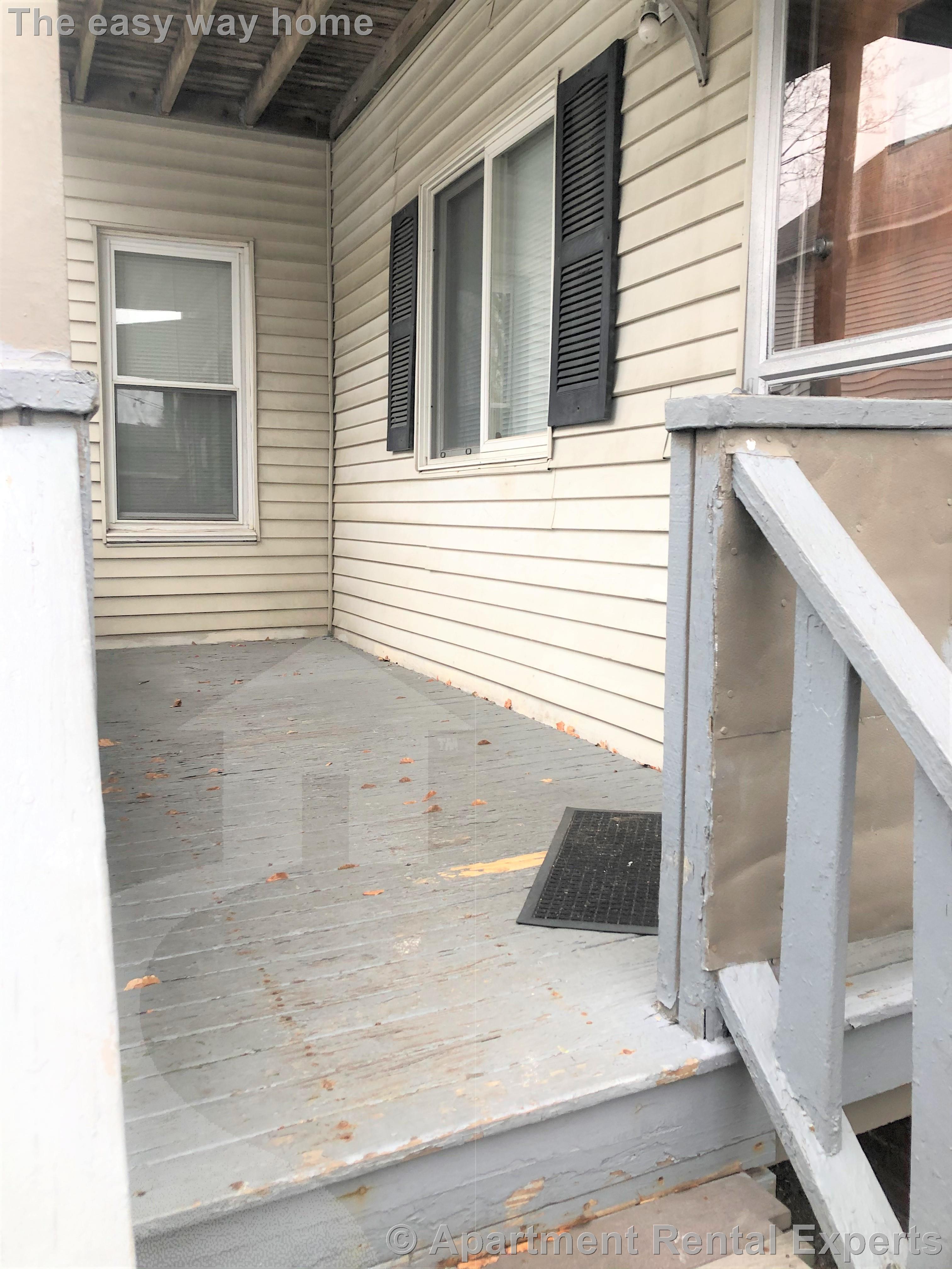 15 Auburn Ave, East Somerville