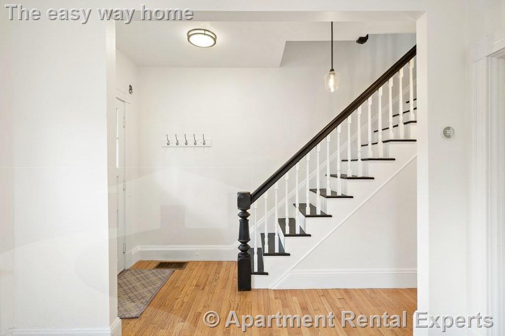 38 Myrtle Ave, Harvard Square