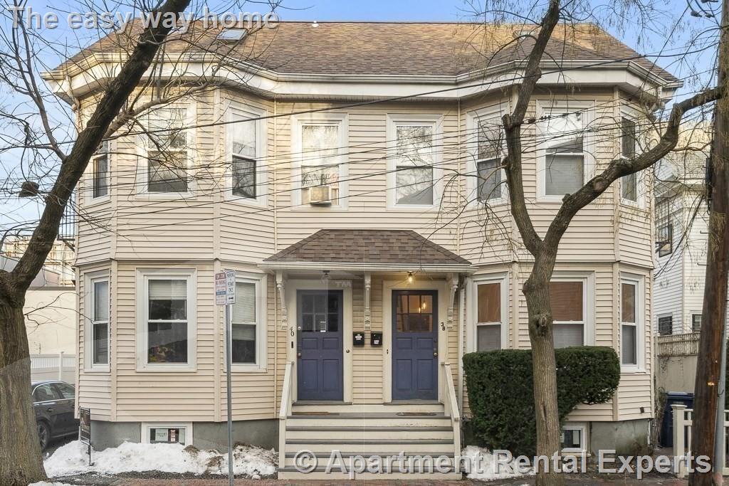 38 Myrtle Ave, Harvard Square