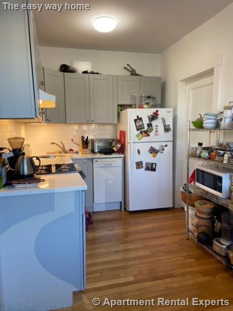 36 College Ave, Davis Square