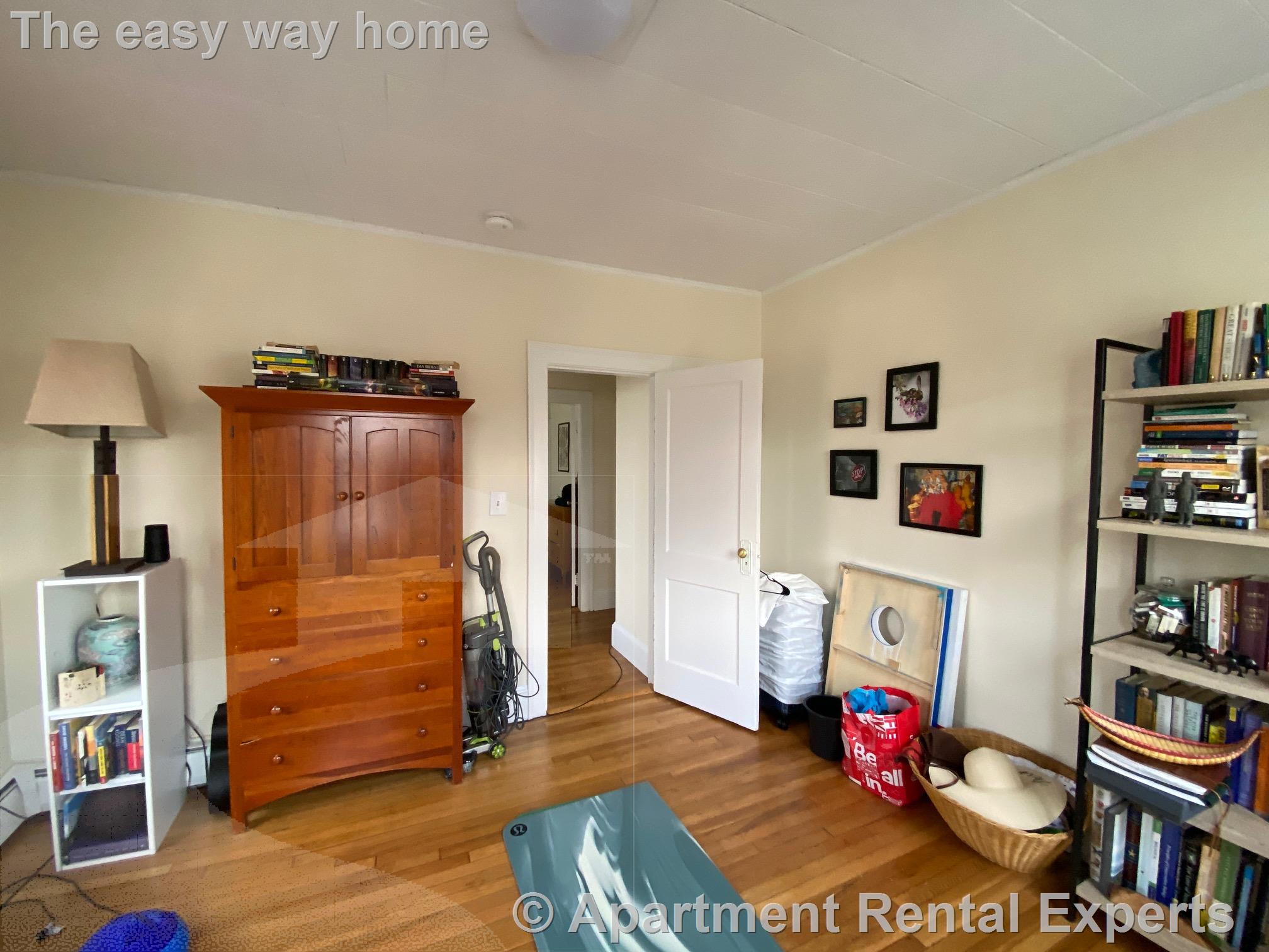 36 College Ave, Davis Square