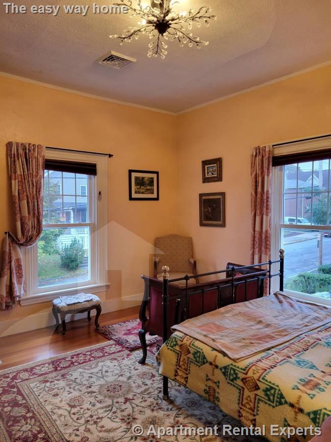 68 Converse Ave, Malden Center