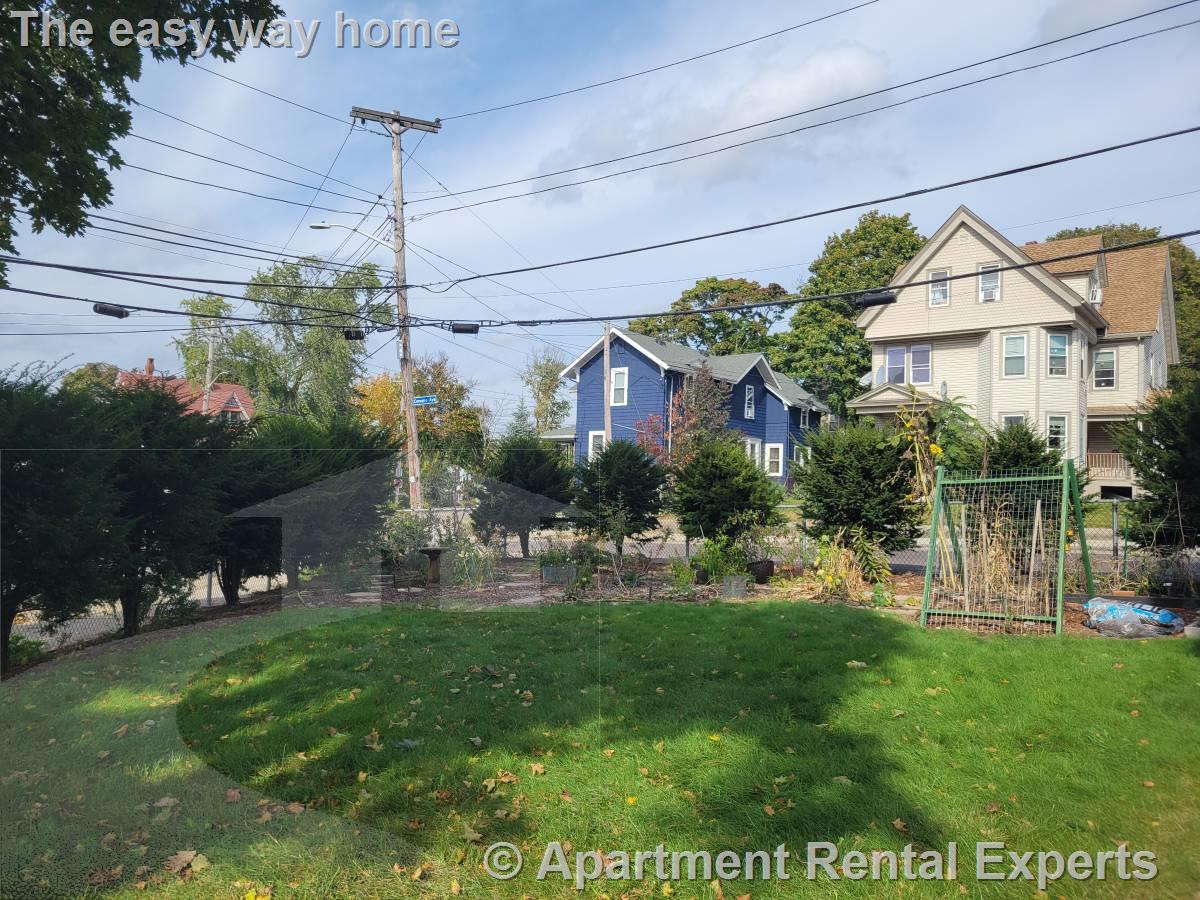 68 Converse Ave, Malden Center