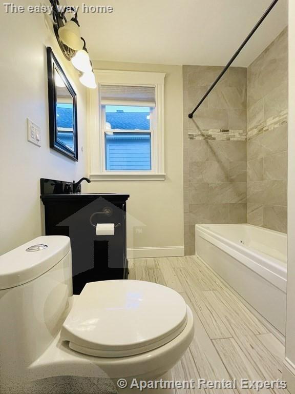 28 Wolcott Rd, Chestnut Hill