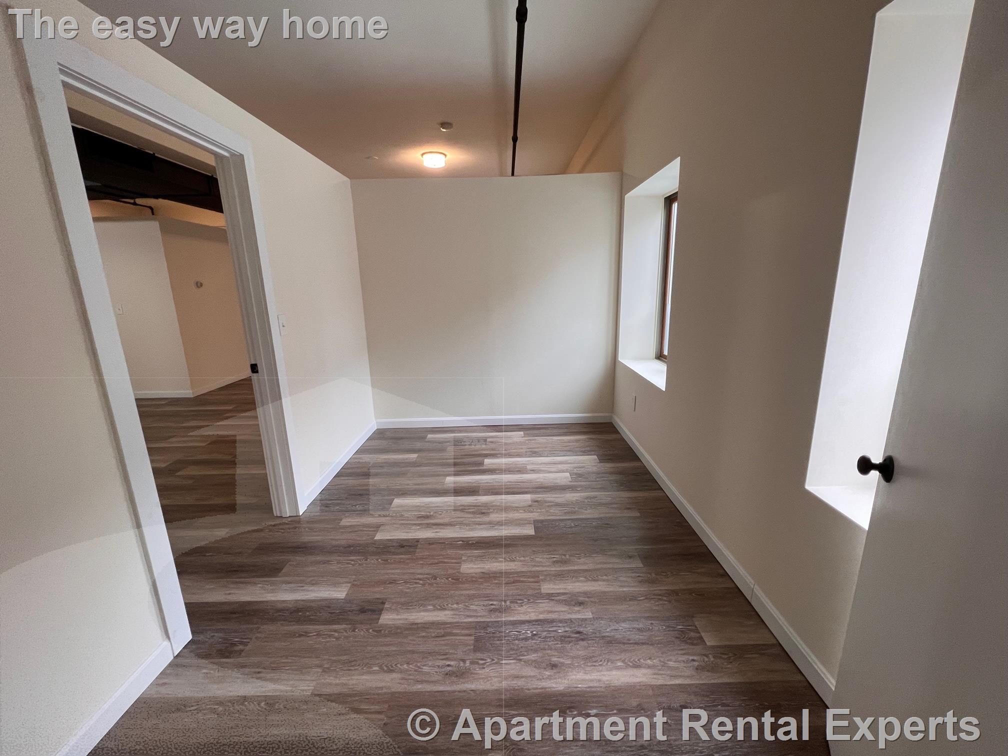 30 Cross St, East Somerville