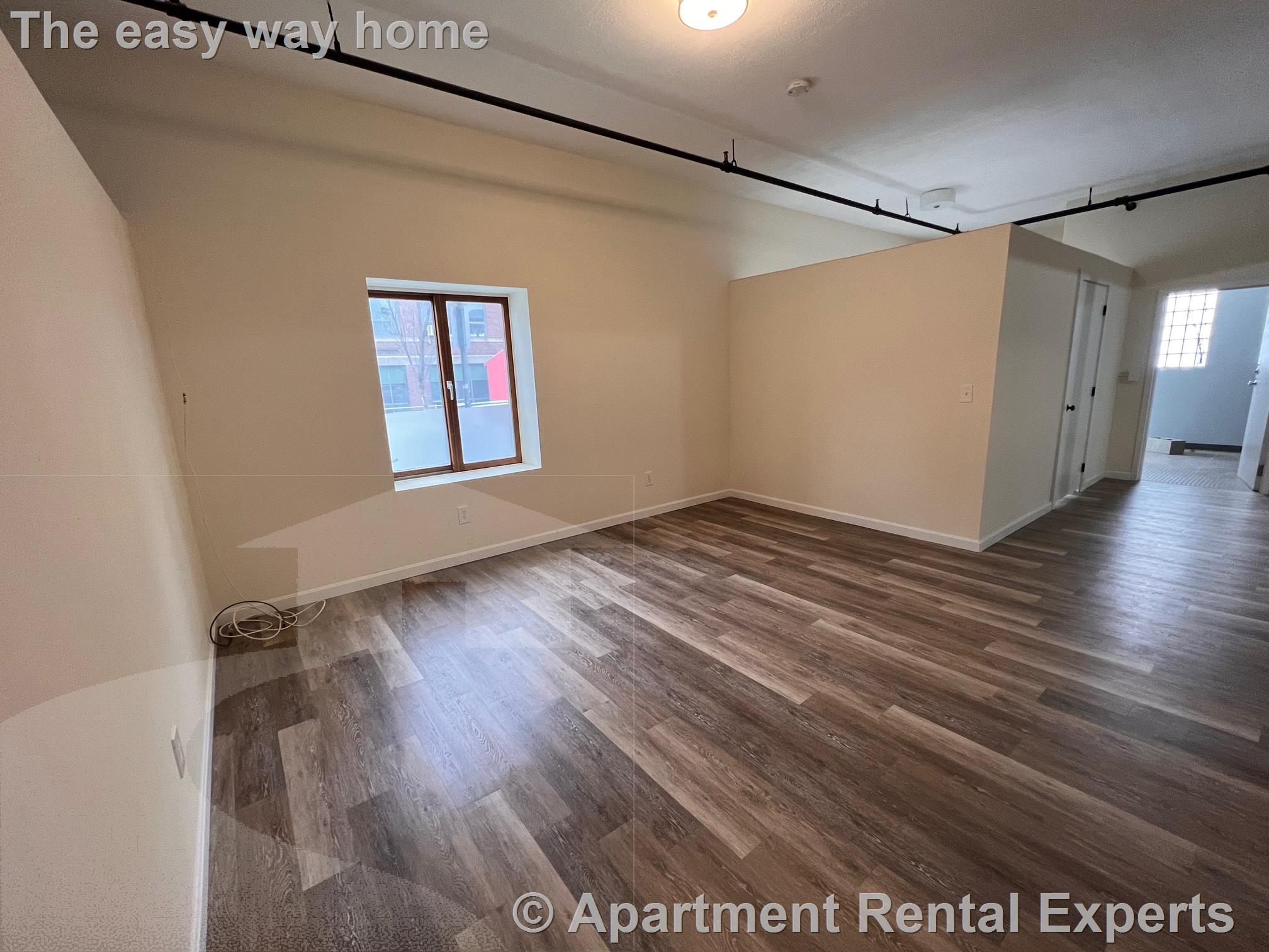 30 Cross St, East Somerville