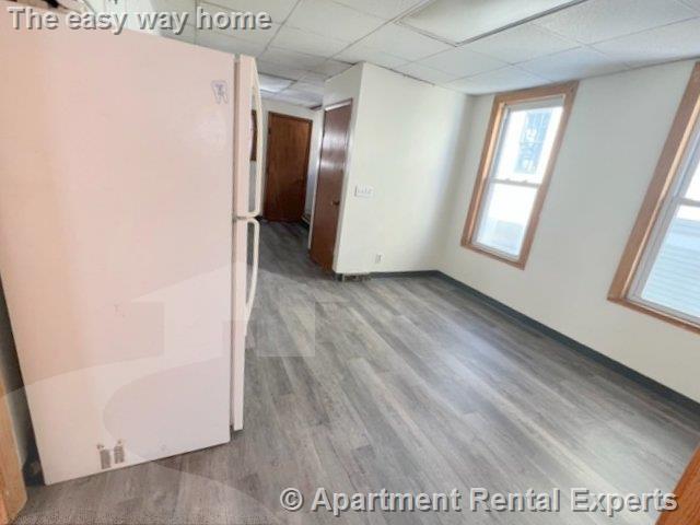 30 Burnside Ave, Porter Square