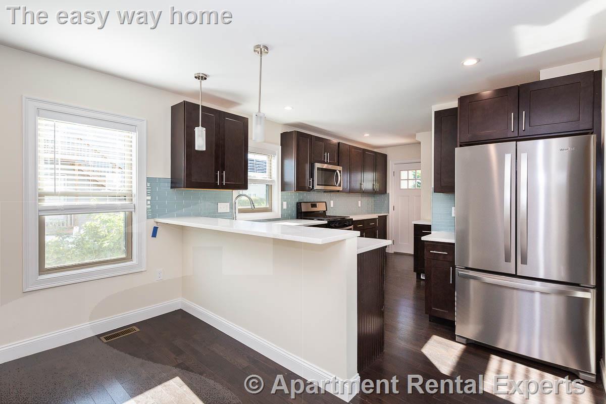 39 Harvard St, Tufts