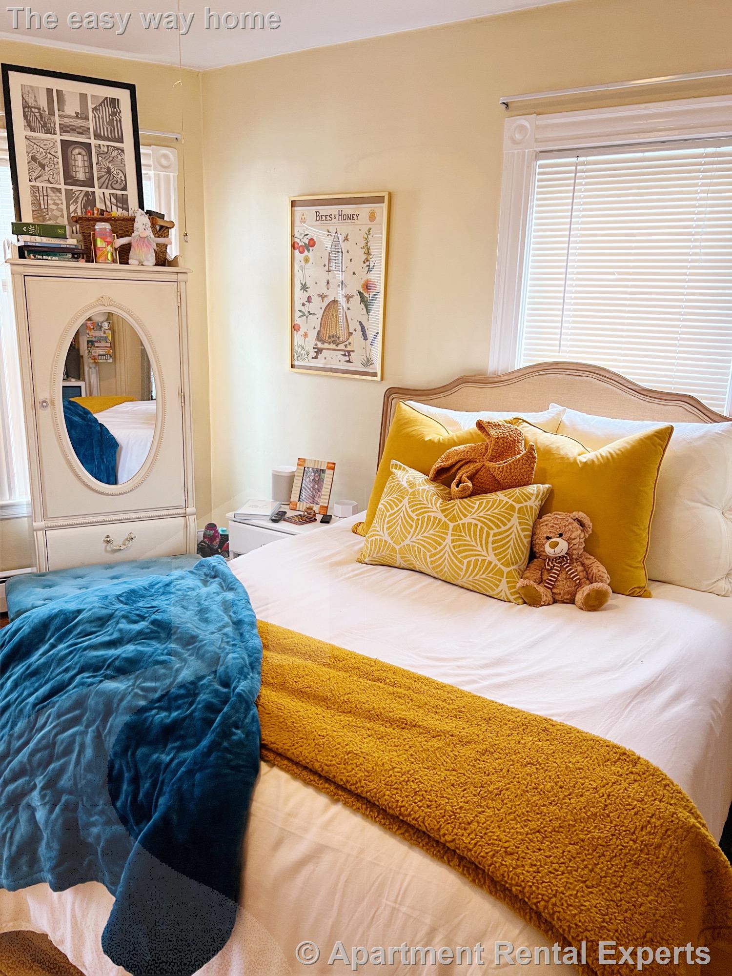 2 Gilson Ter, Porter Square