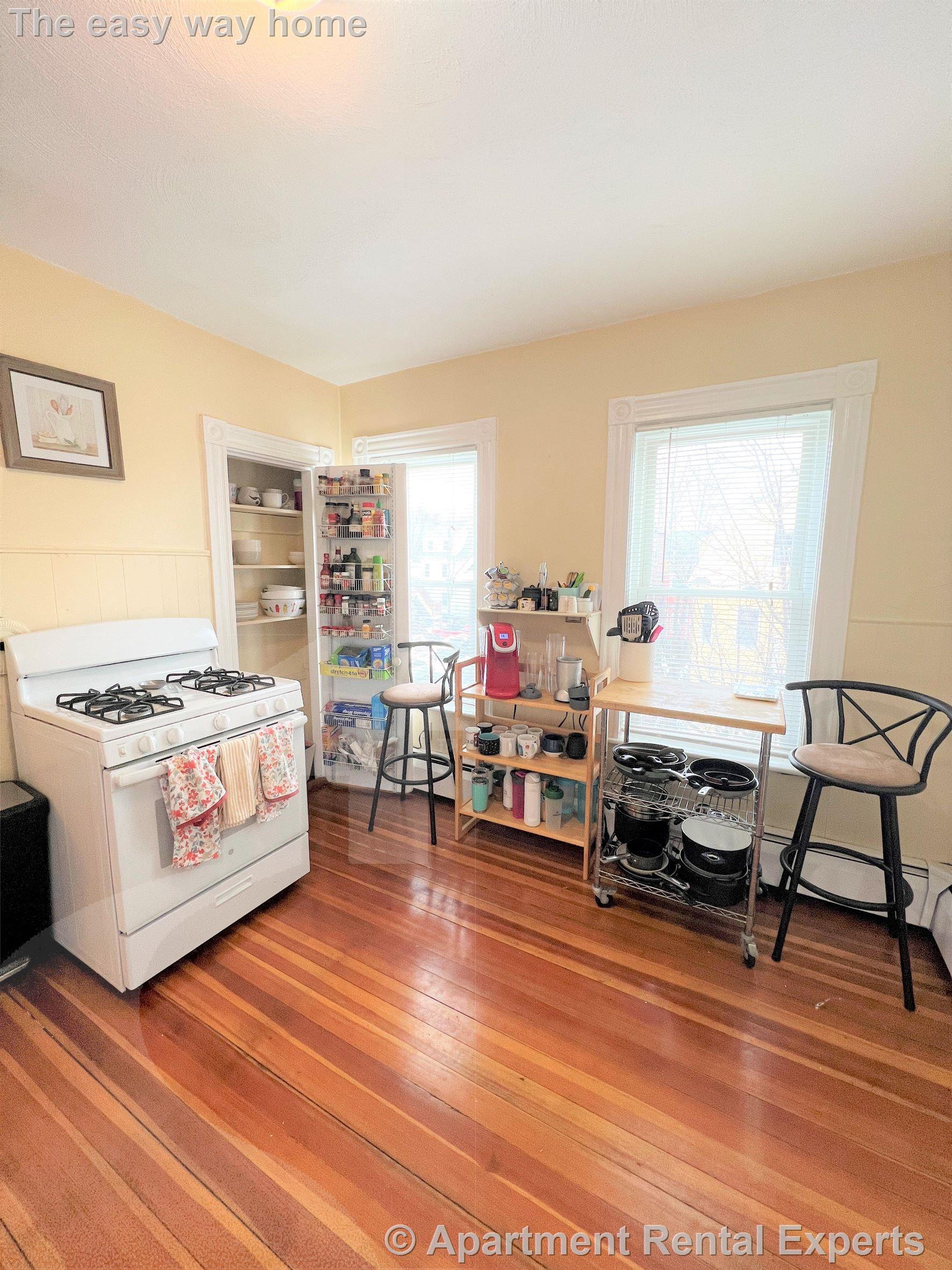 2 Gilson Ter, Porter Square