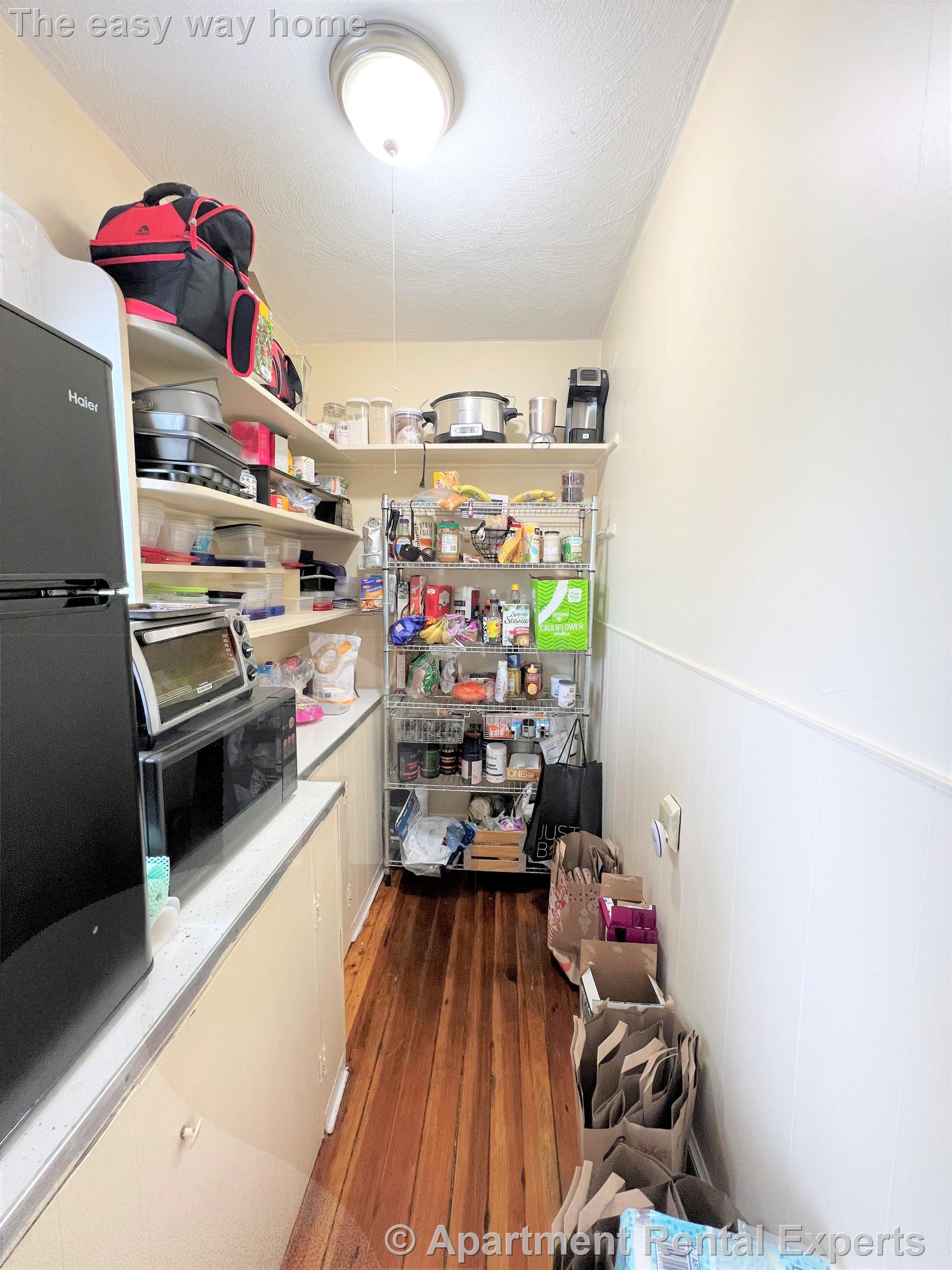 2 Gilson Ter, Porter Square