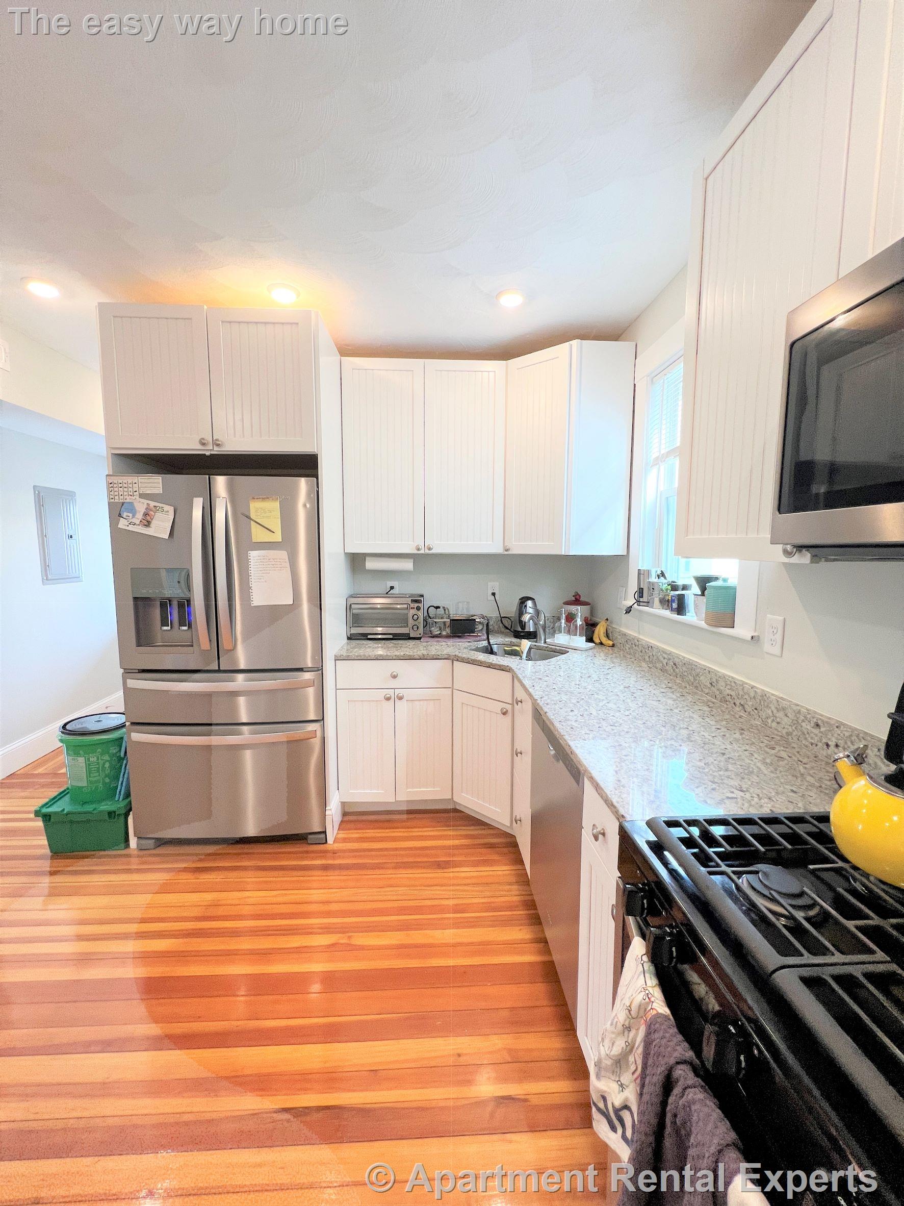 307 Highland Ave, Davis Square