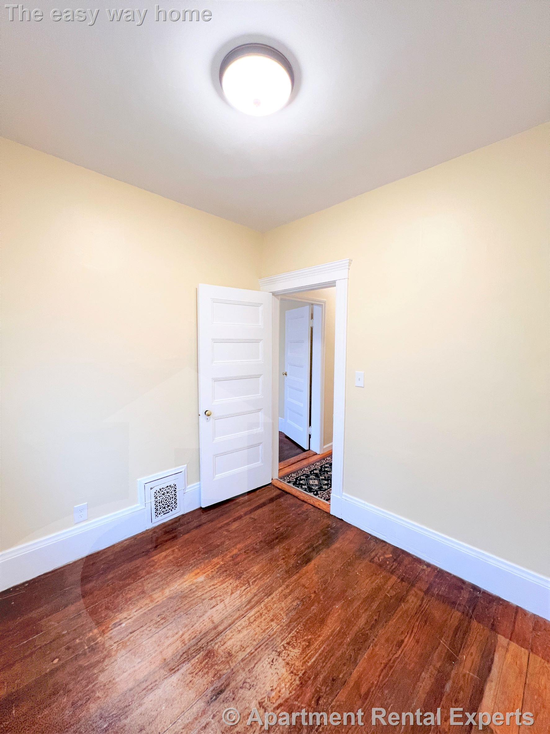 227 Holland St, Davis Square