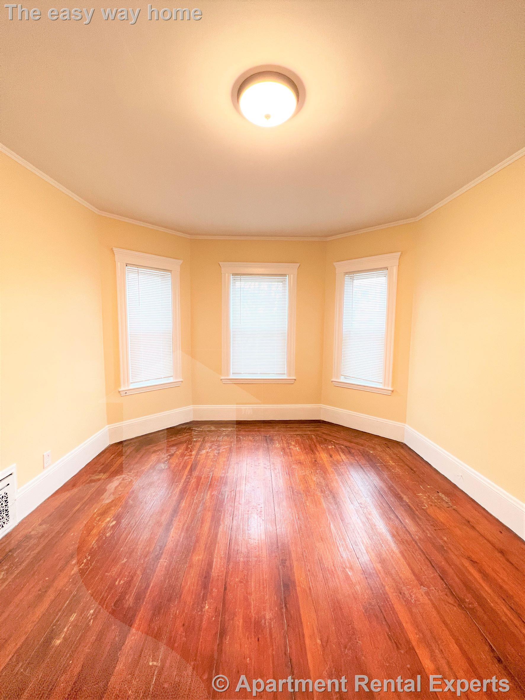 227 Holland St, Davis Square