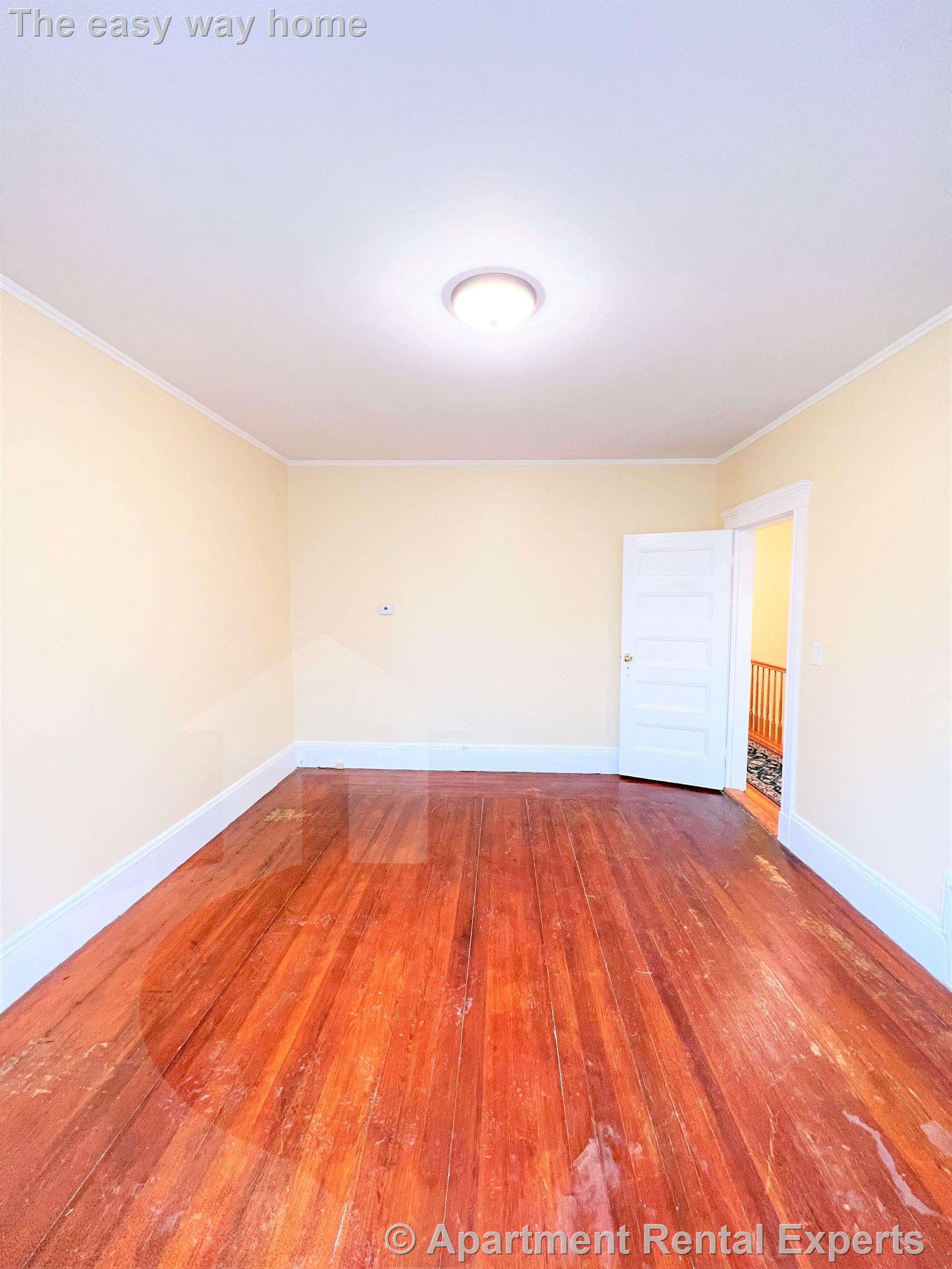 227 Holland St, Davis Square