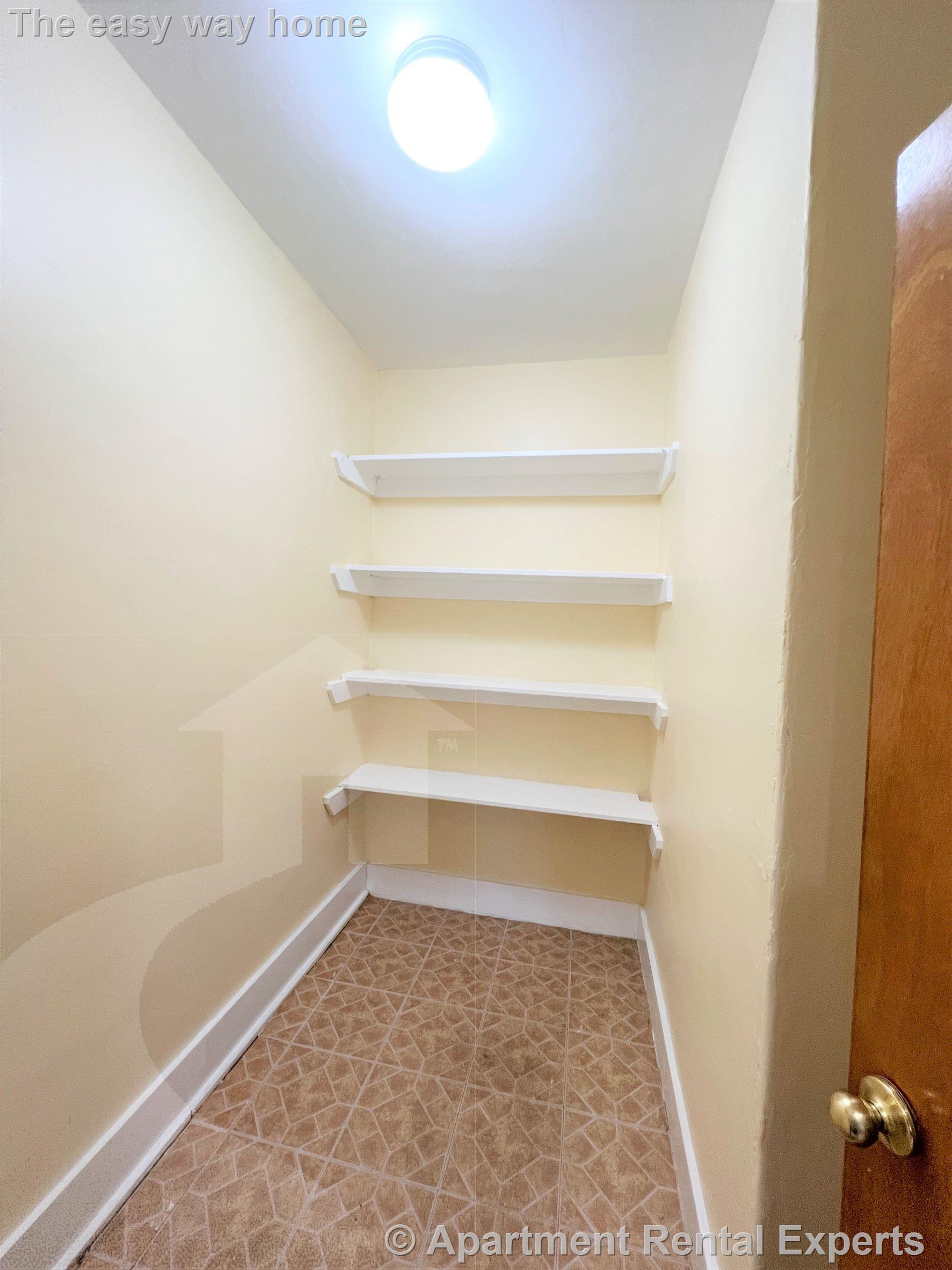 227 Holland St, Davis Square