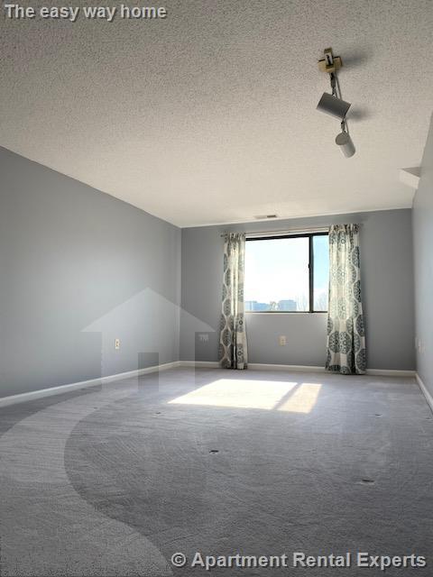 30 Revere Beach Pkwy, Wellington