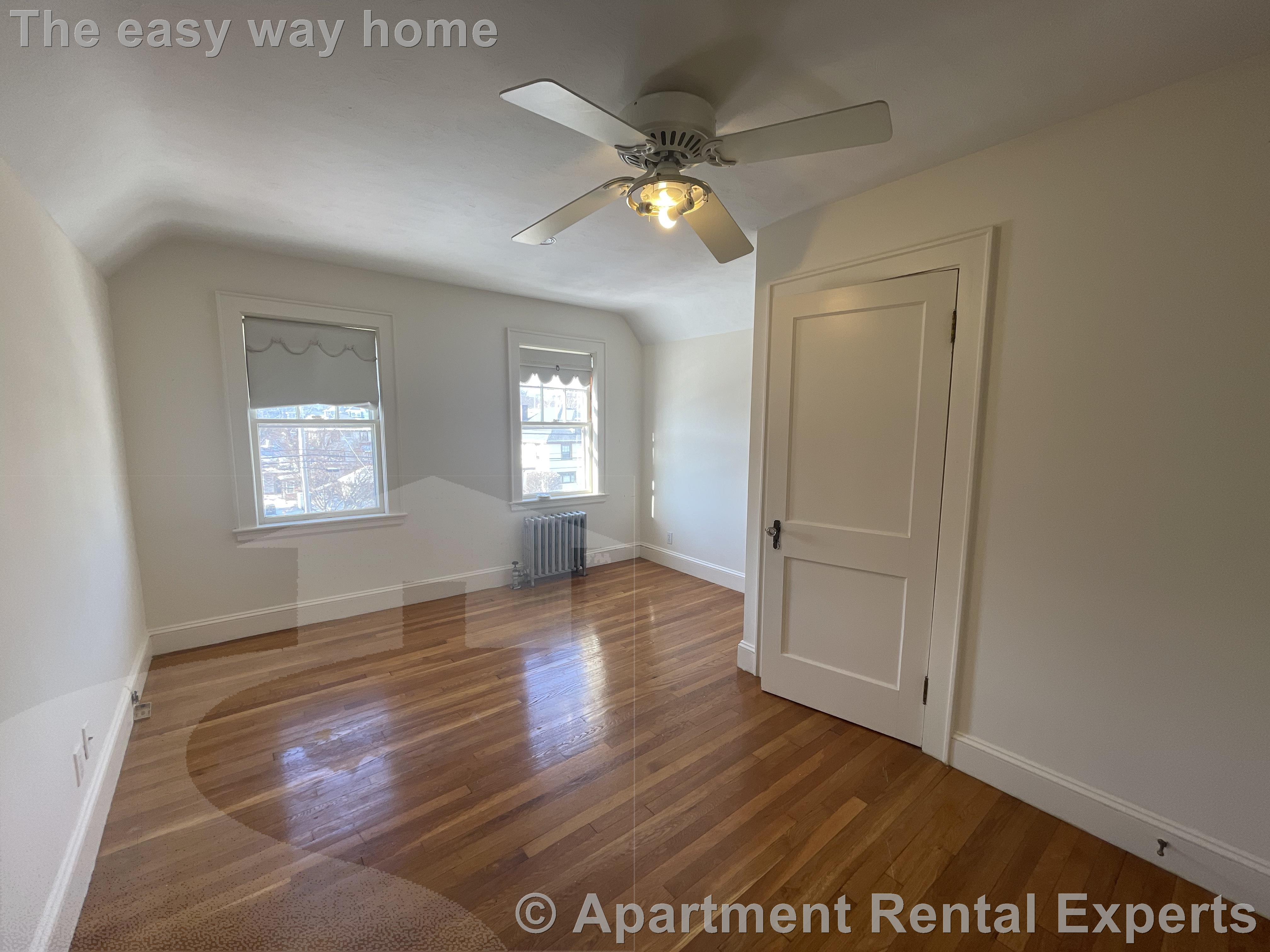 91 Forest St, Medford Square