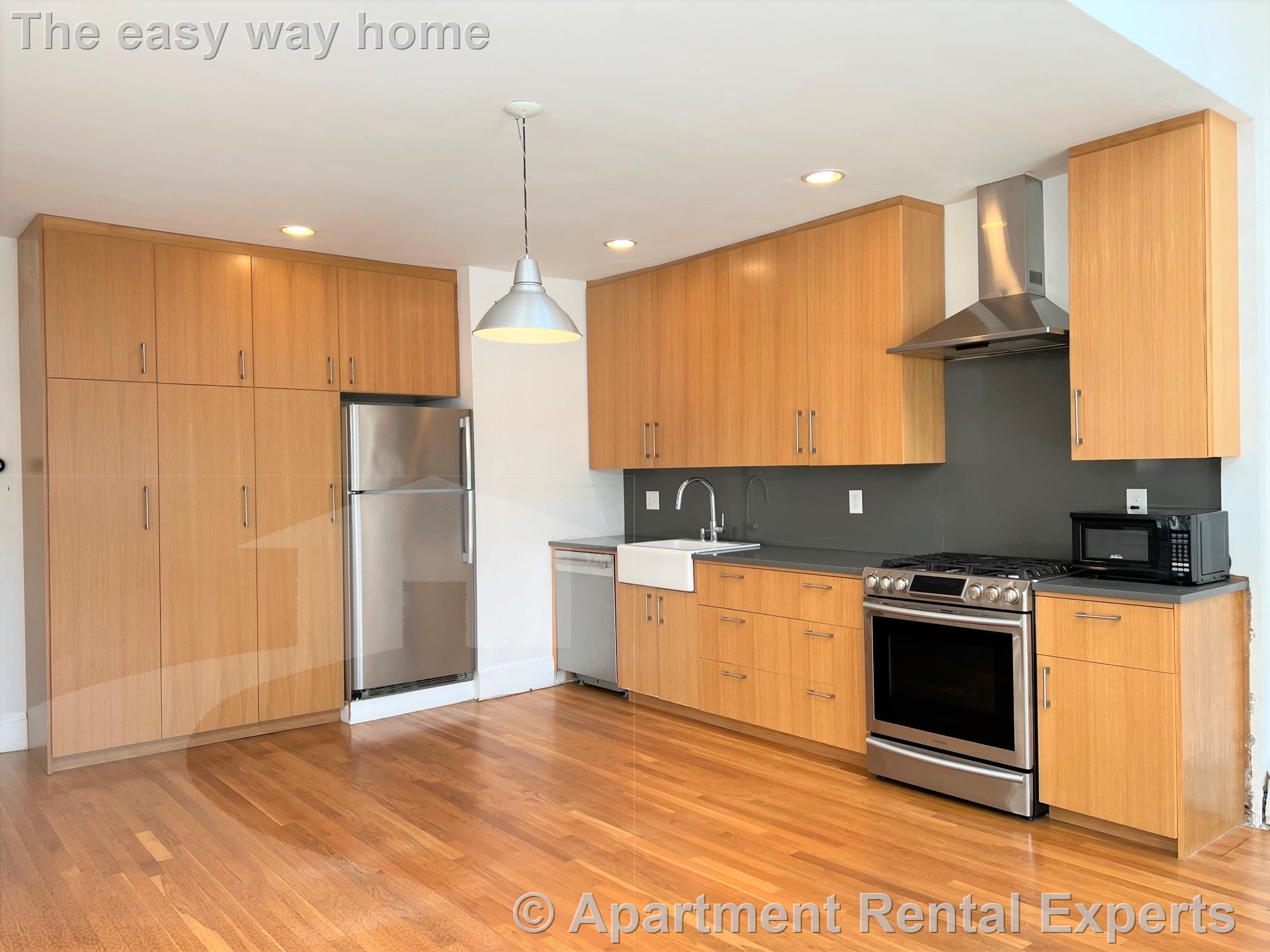 218 Harvard St, Central Square