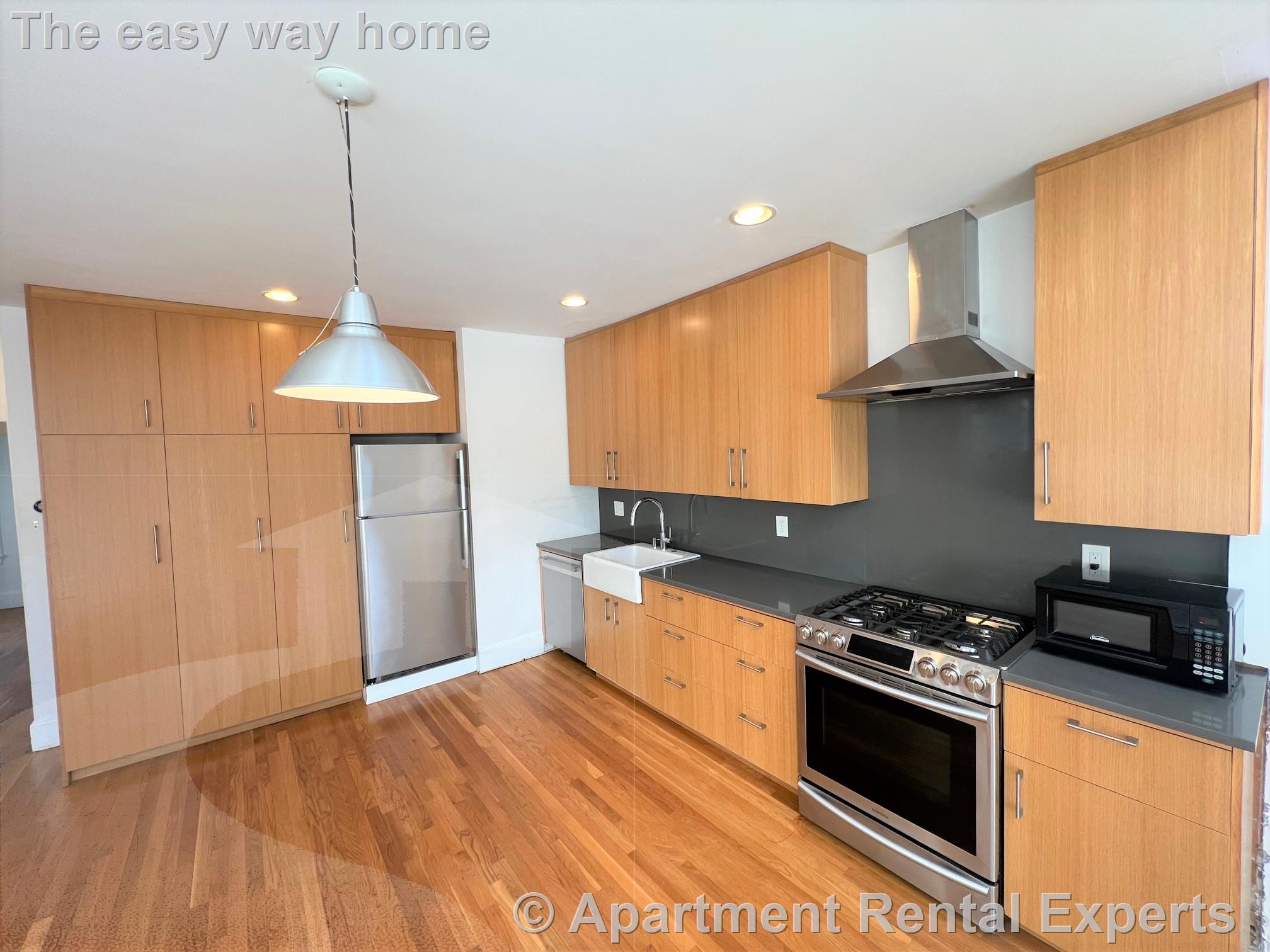 218 Harvard St, Central Square