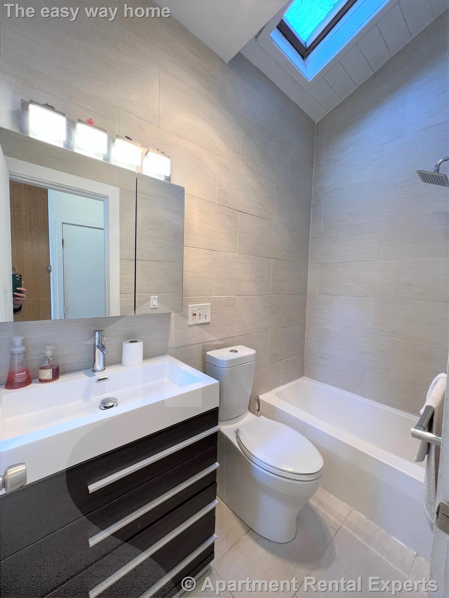 218 Harvard St, Central Square