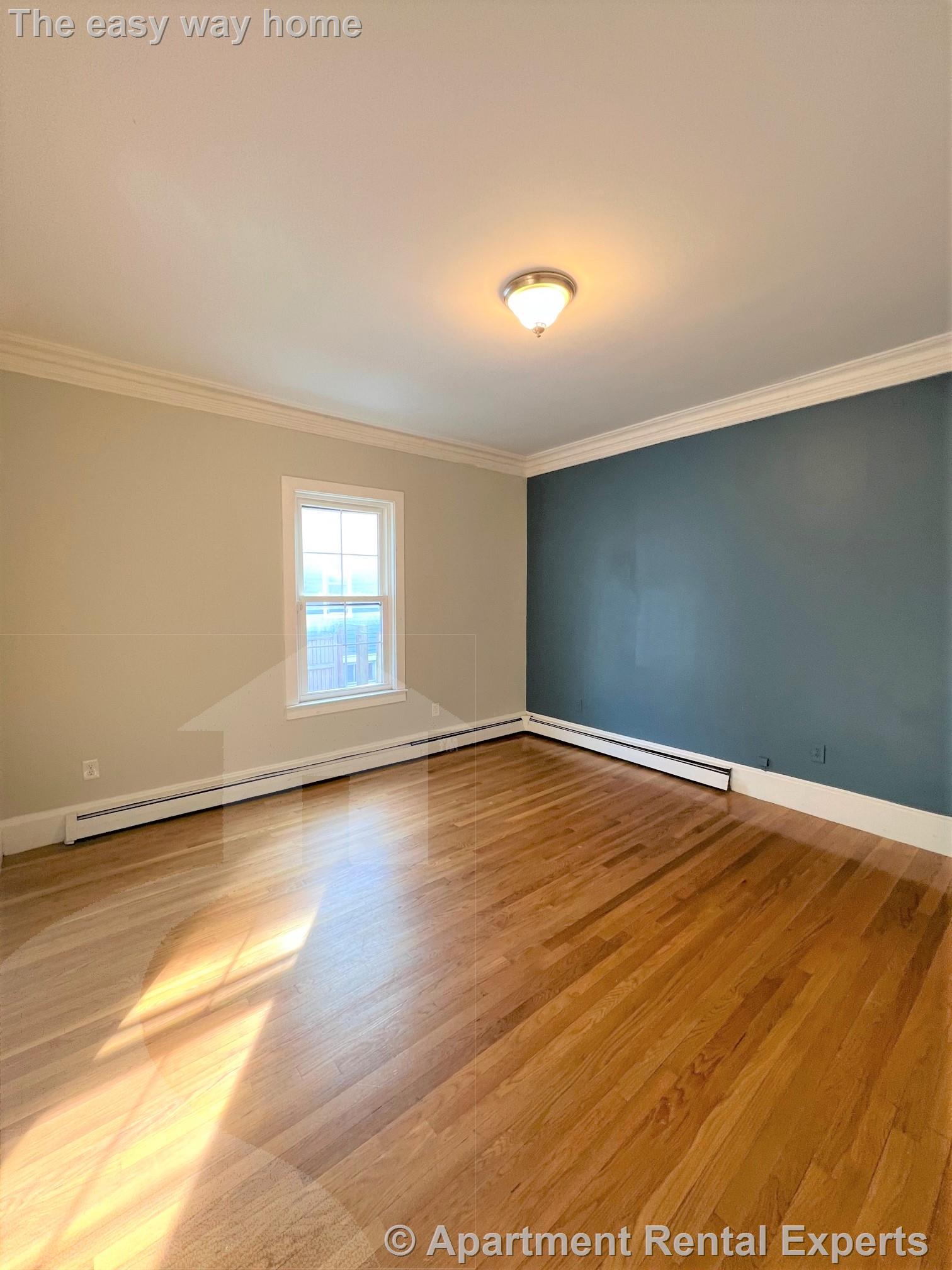 218 Harvard St, Central Square