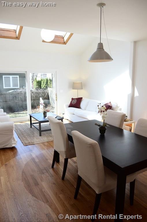 218 Harvard St, Central Square