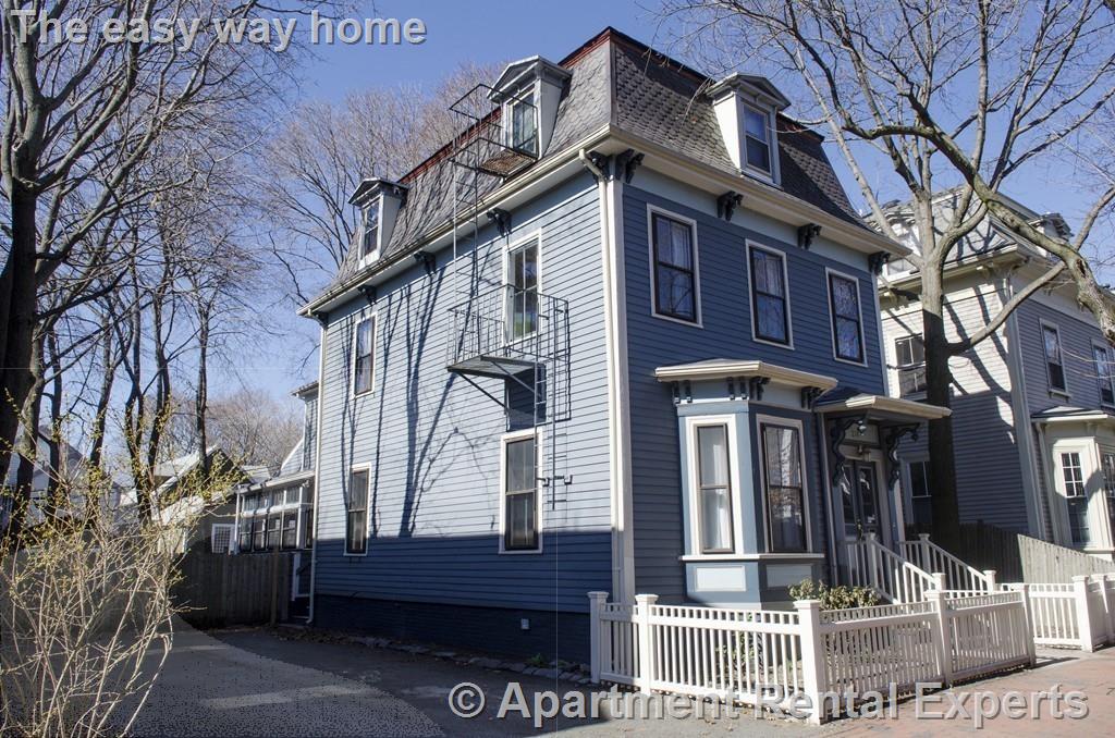 218 Harvard St, Central Square