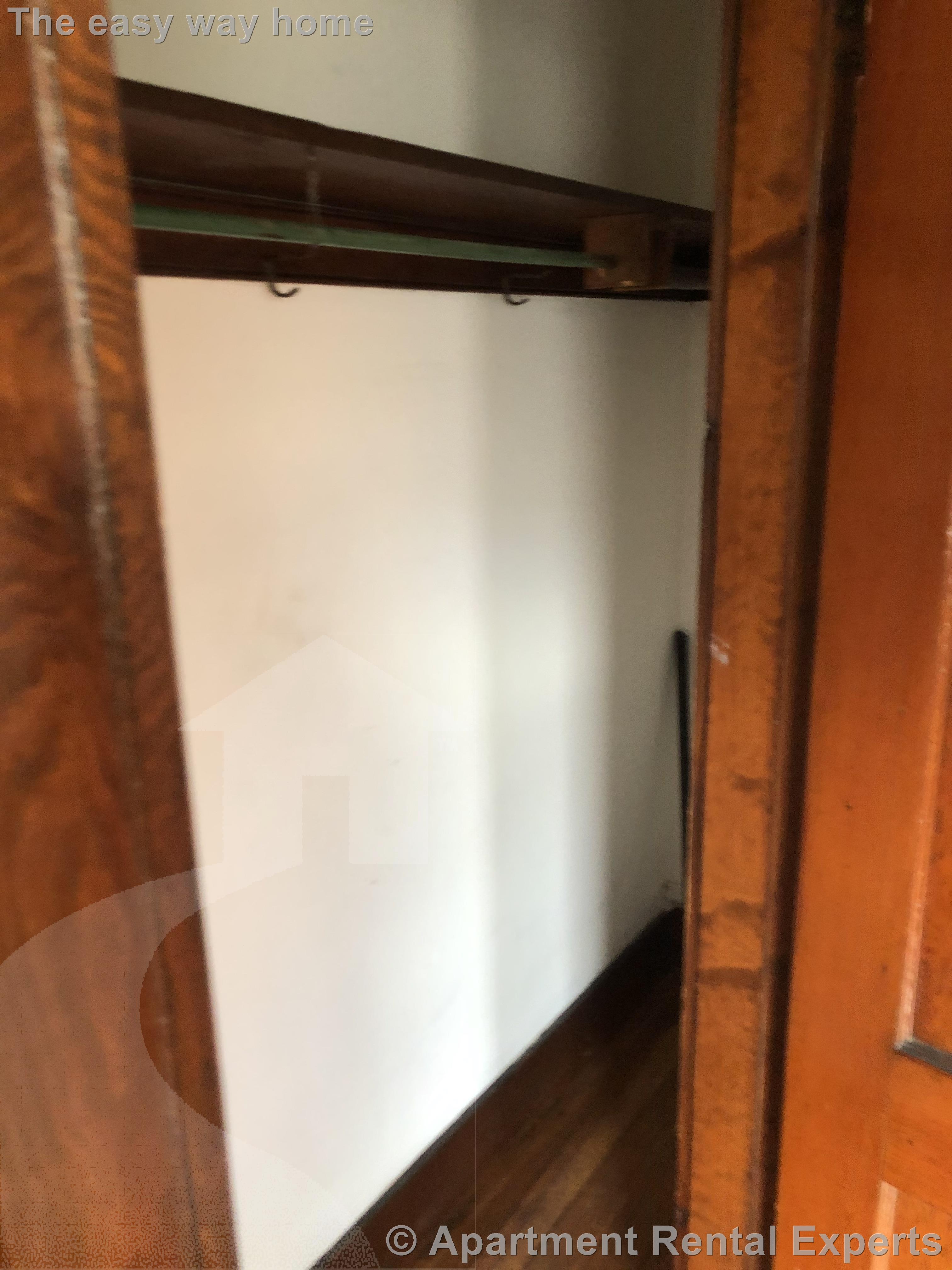 26 Pennsylvania Ave, East Somerville