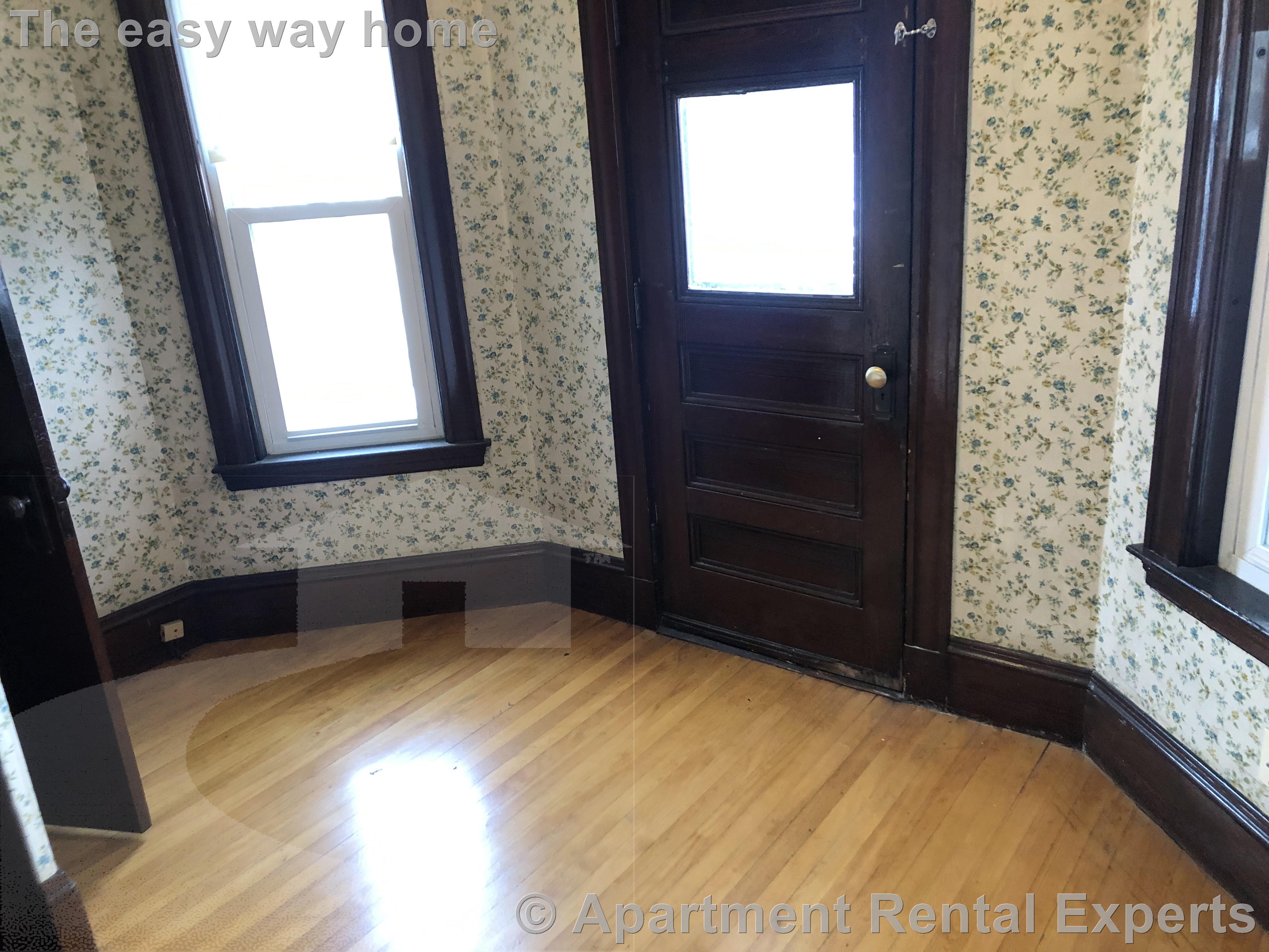 26 Pennsylvania Ave, East Somerville