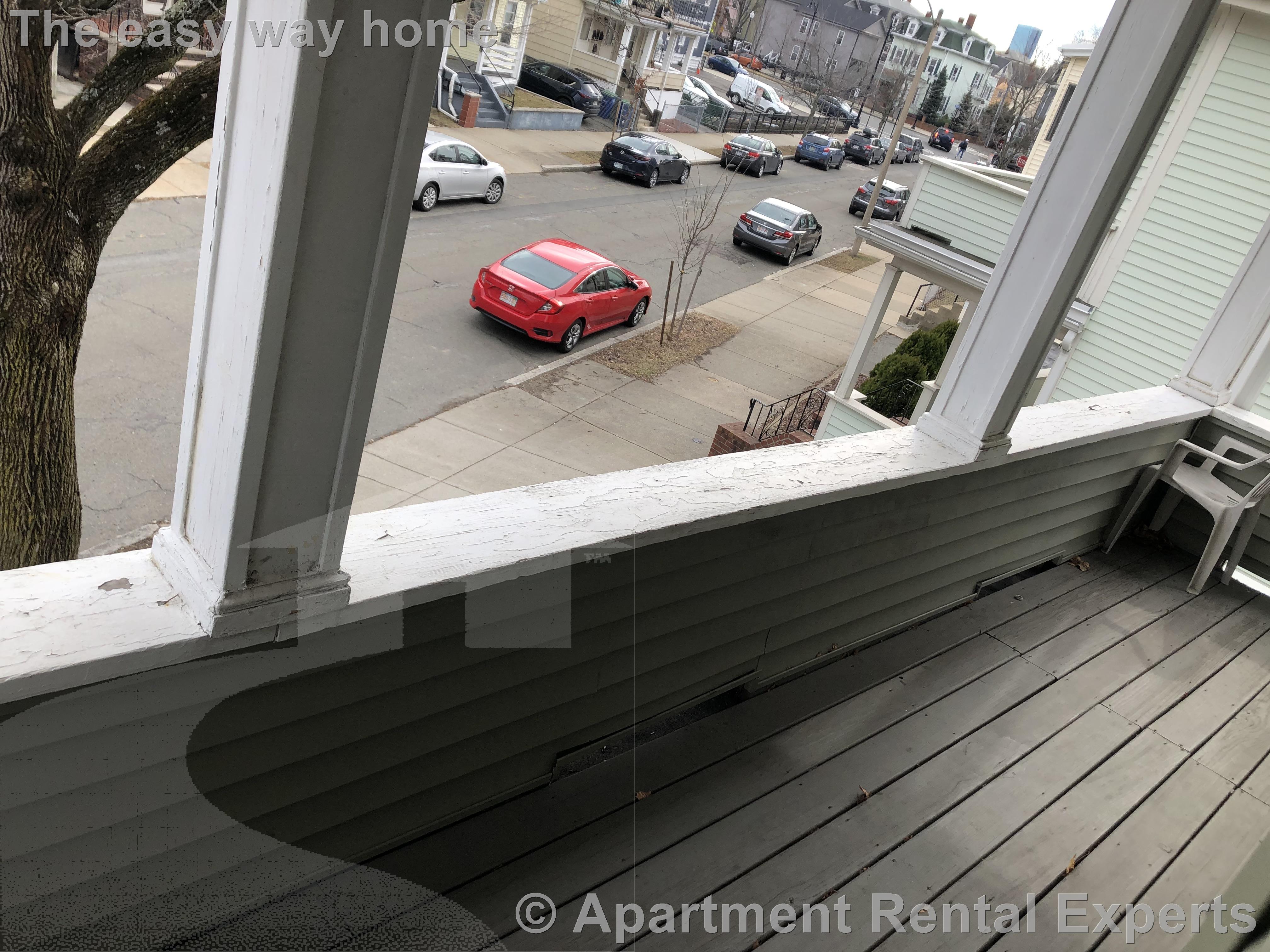 26 Pennsylvania Ave, East Somerville