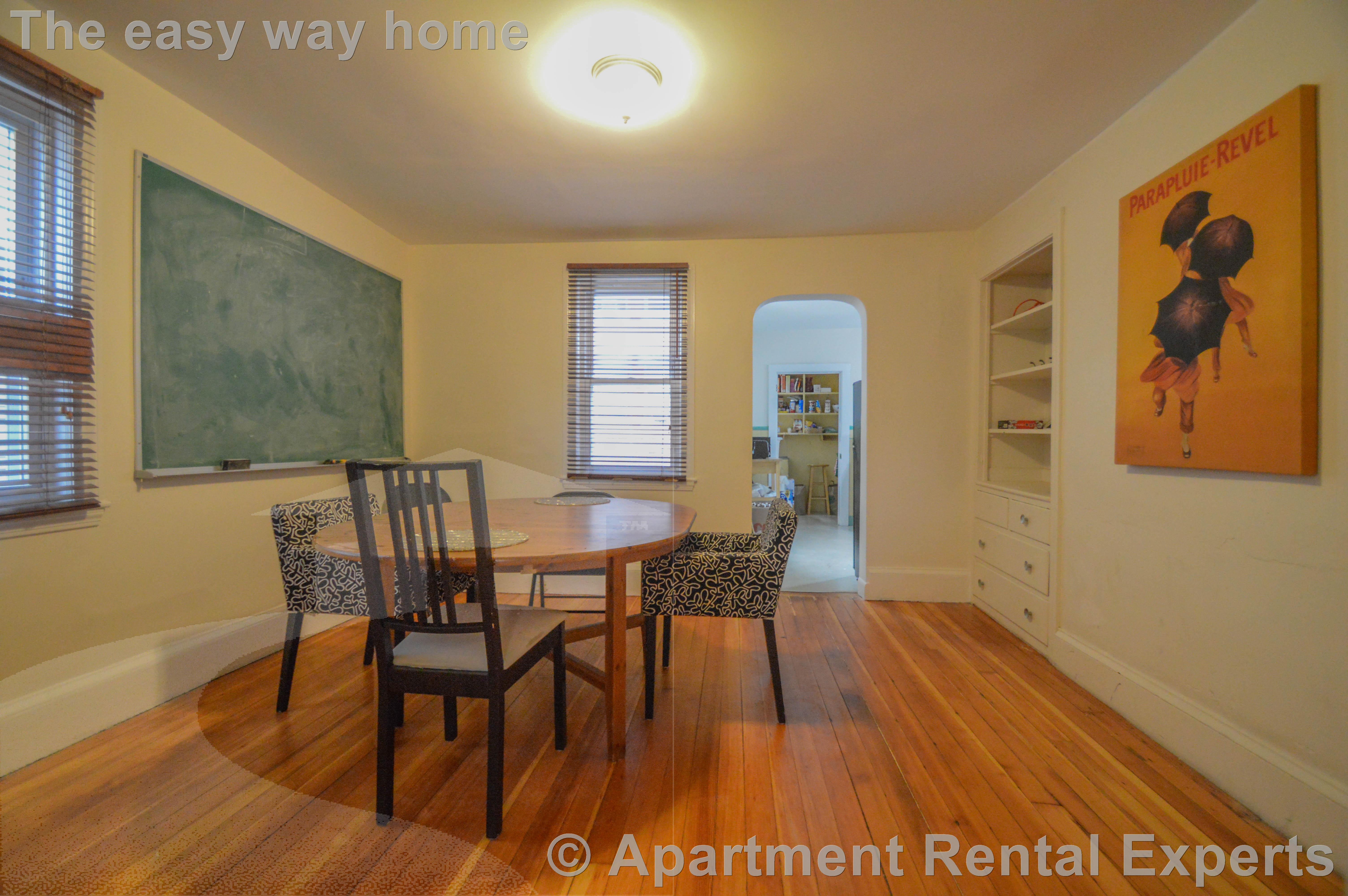 216 Norfolk St, Central Square