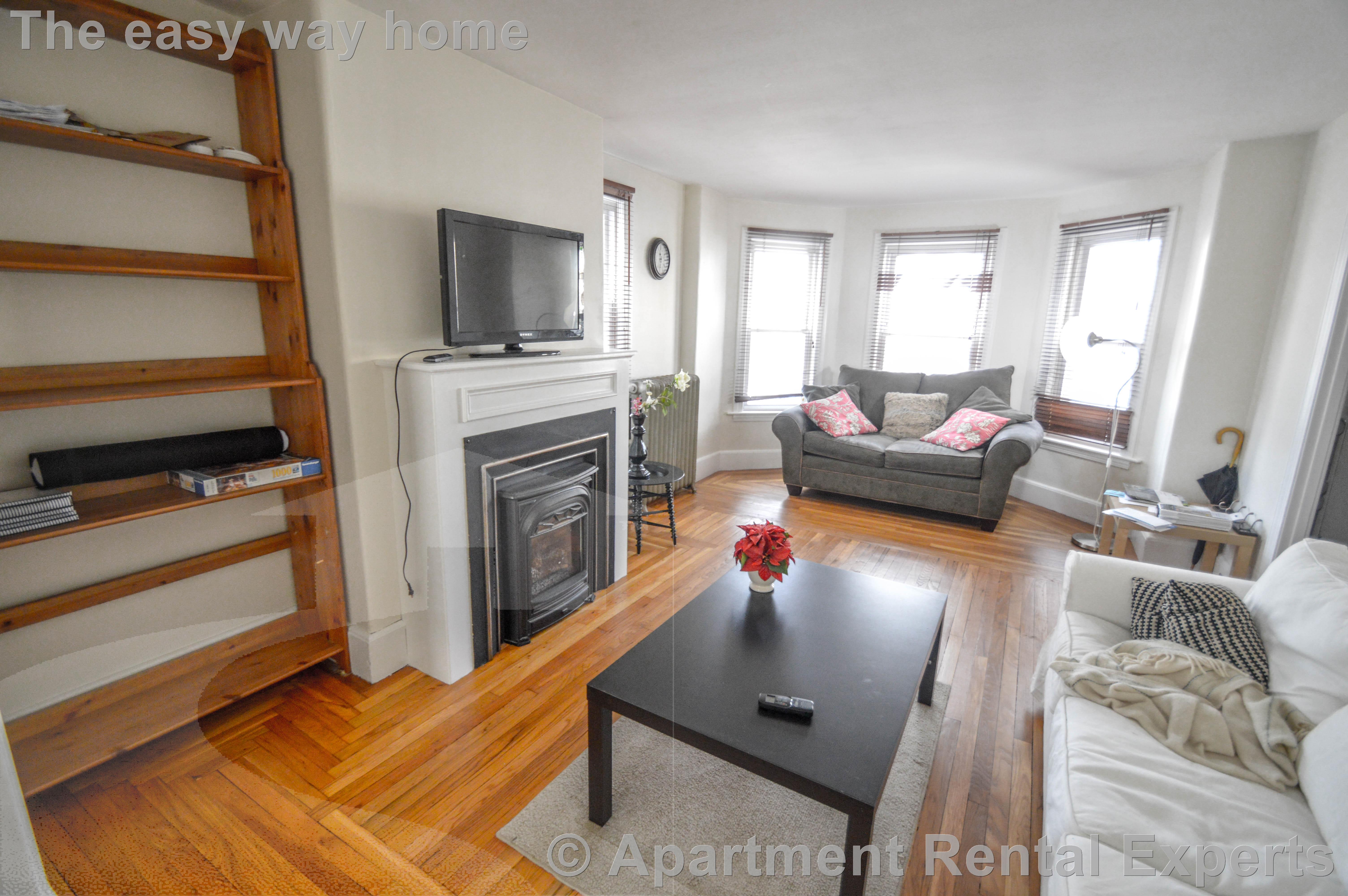 216 Norfolk St, Central Square