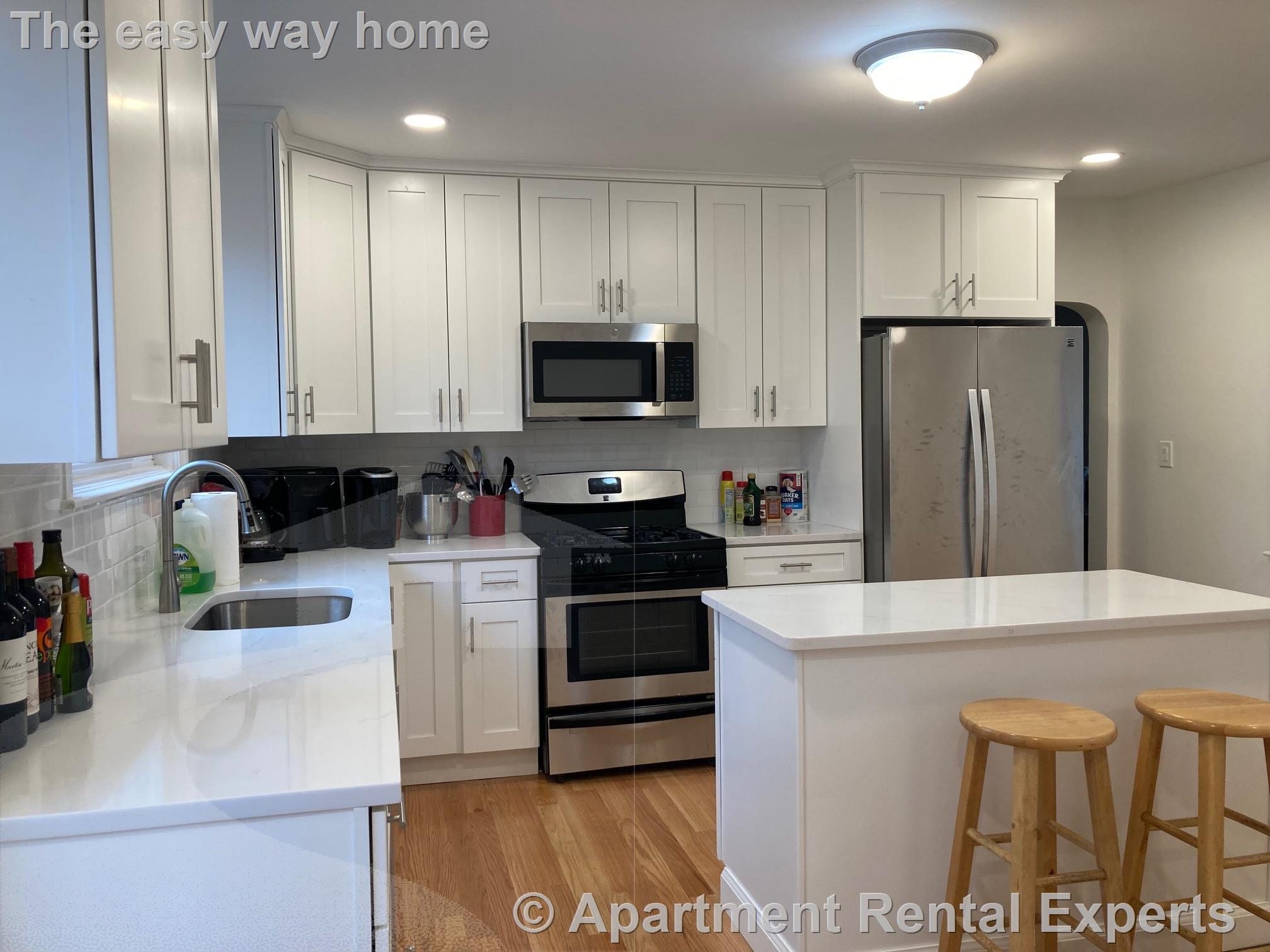 216 Norfolk St, Central Square