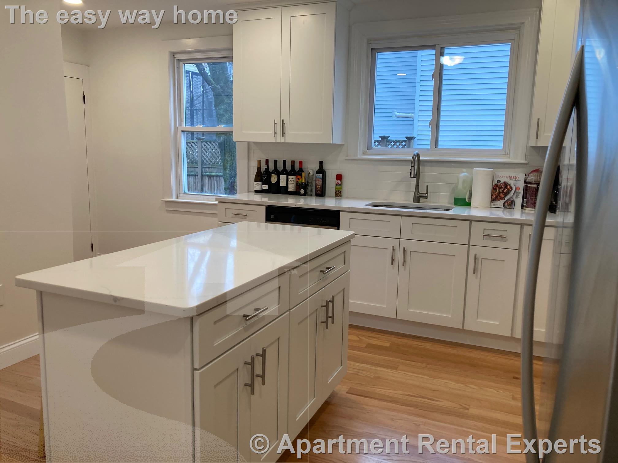 216 Norfolk St, Central Square