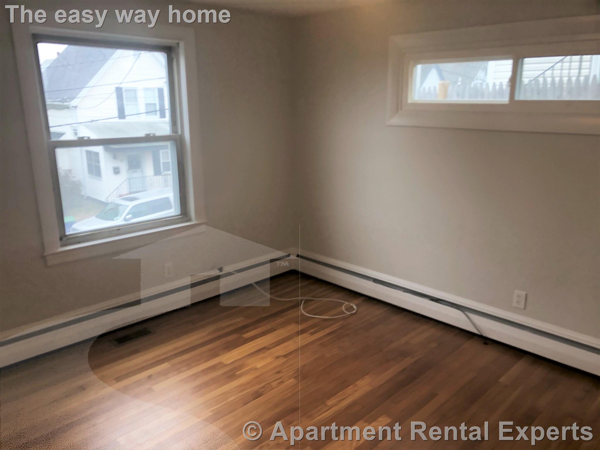 98 Moreland St, Winter Hill