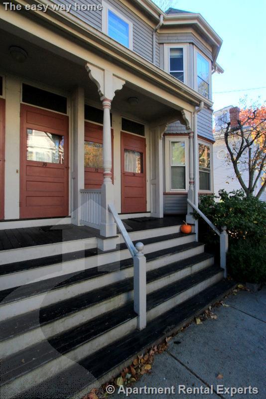 32 Healey St, Harvard Square