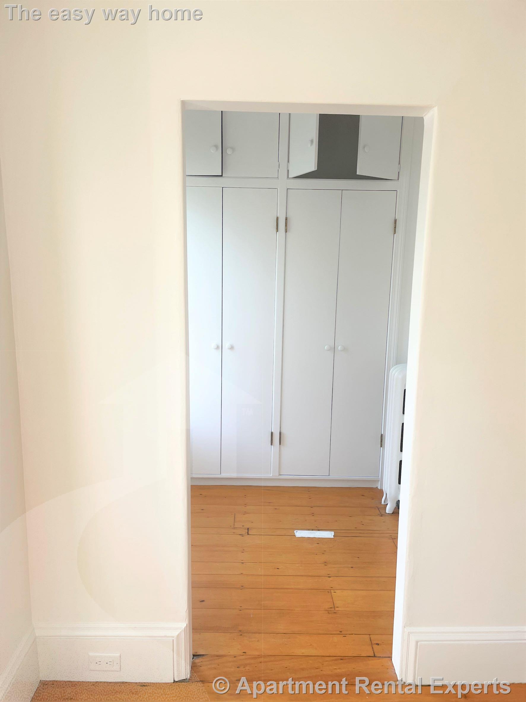 32 Healey St, Harvard Square