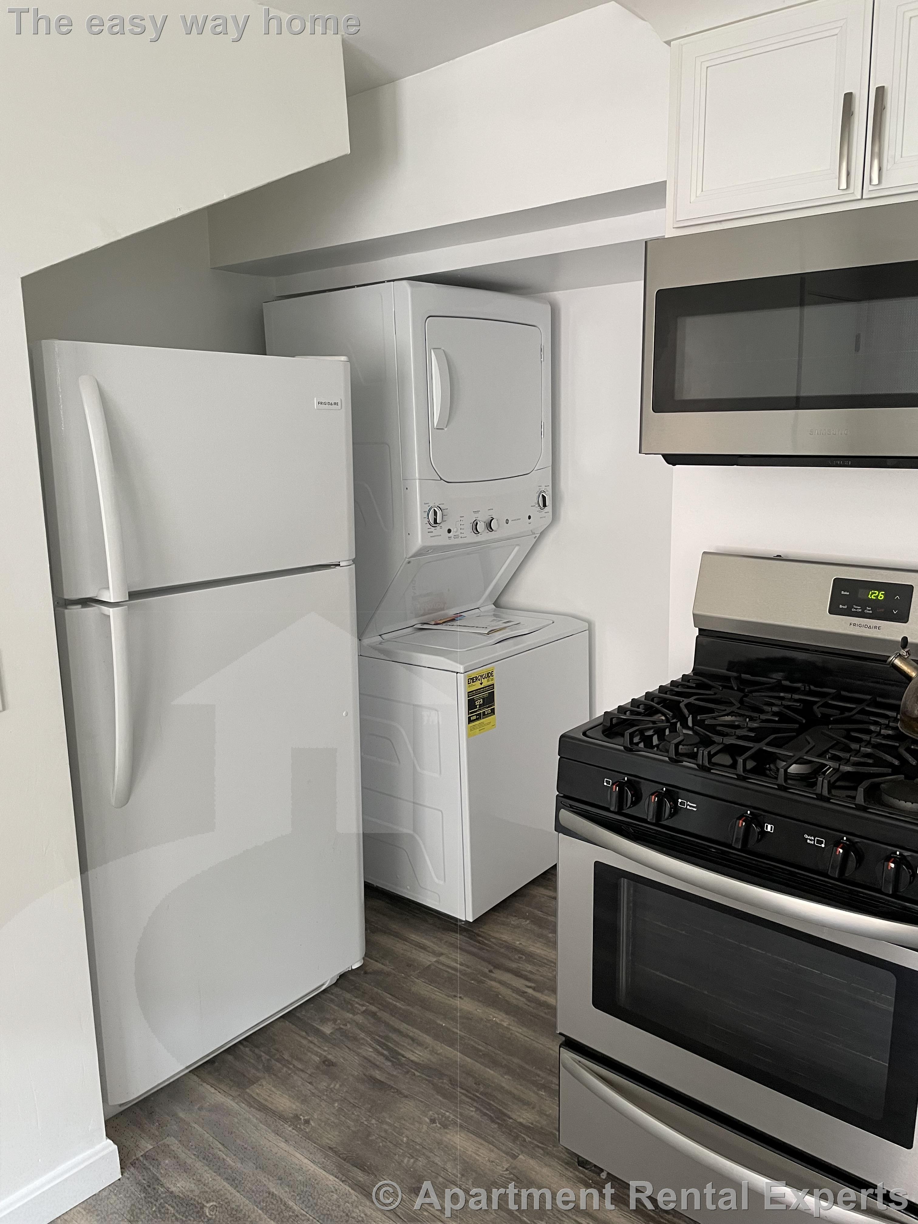 70 School St, Central Square