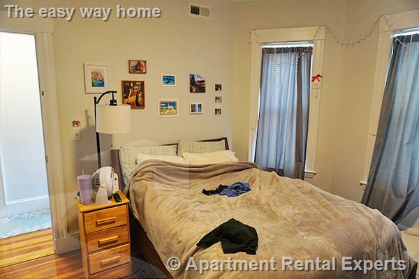 17 Ashland St, Porter Square