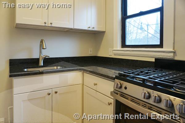 19 Pleasant St, Central Square