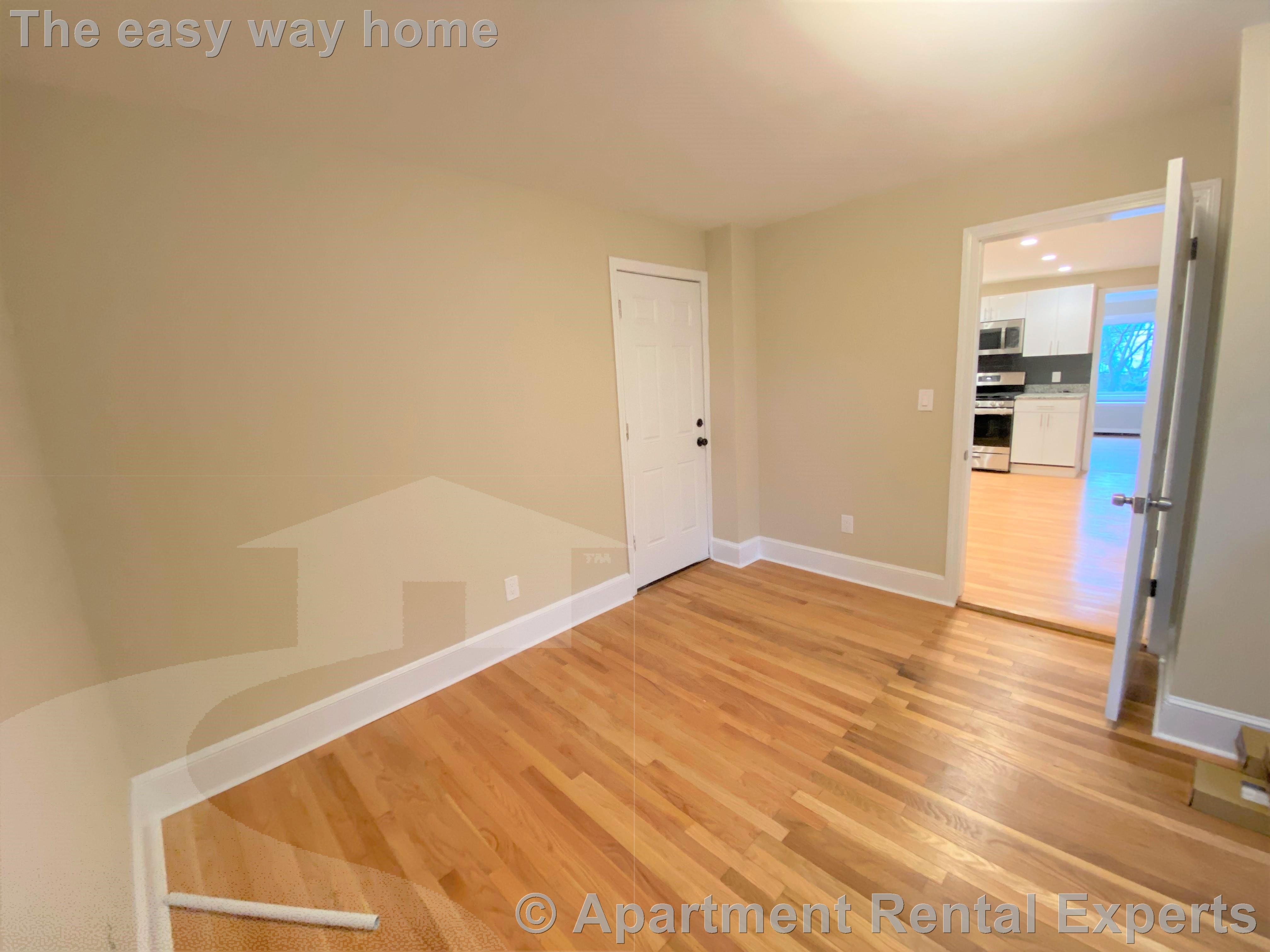 395 Washington St, Ward Two