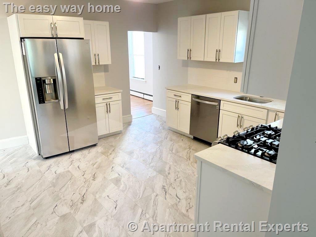 131 Summer St, Porter Square