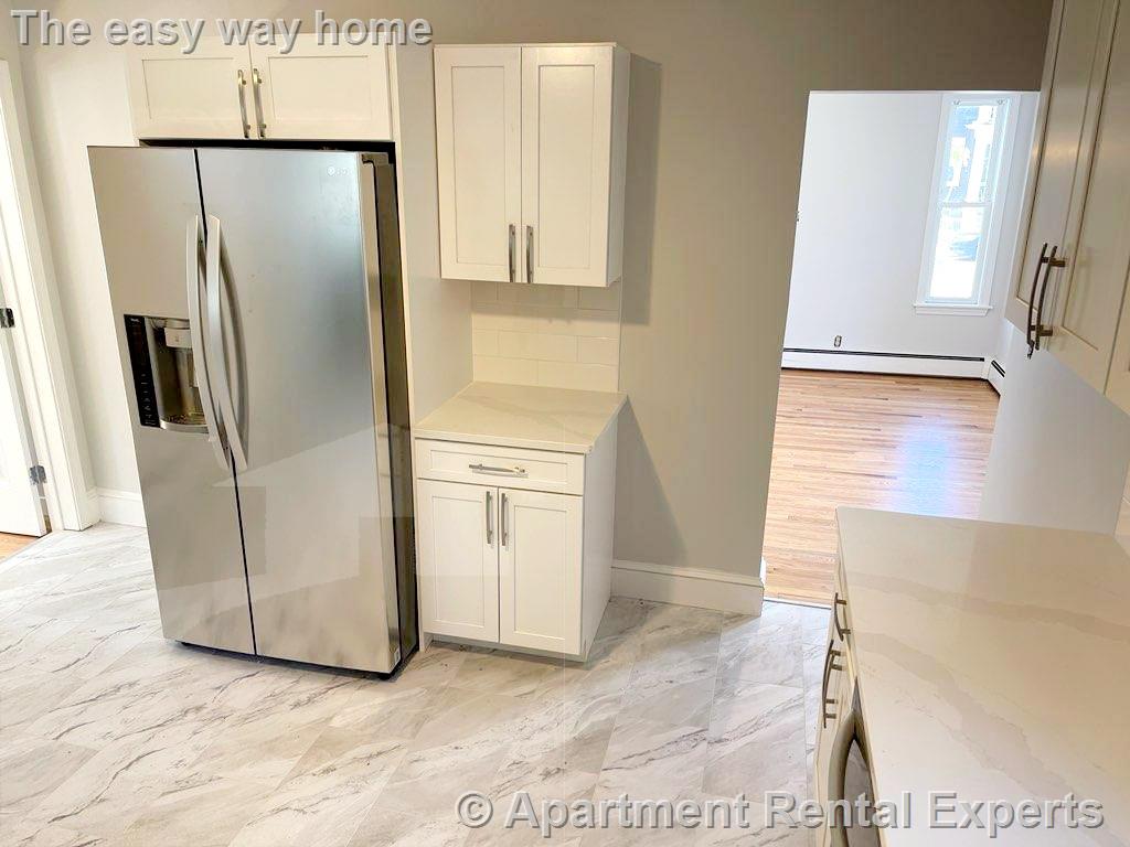 131 Summer St, Porter Square